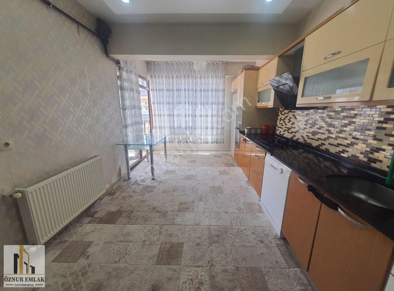 Öznur Emlak'tan Alibabada Satılık 4+1 Daire - Görsel 15