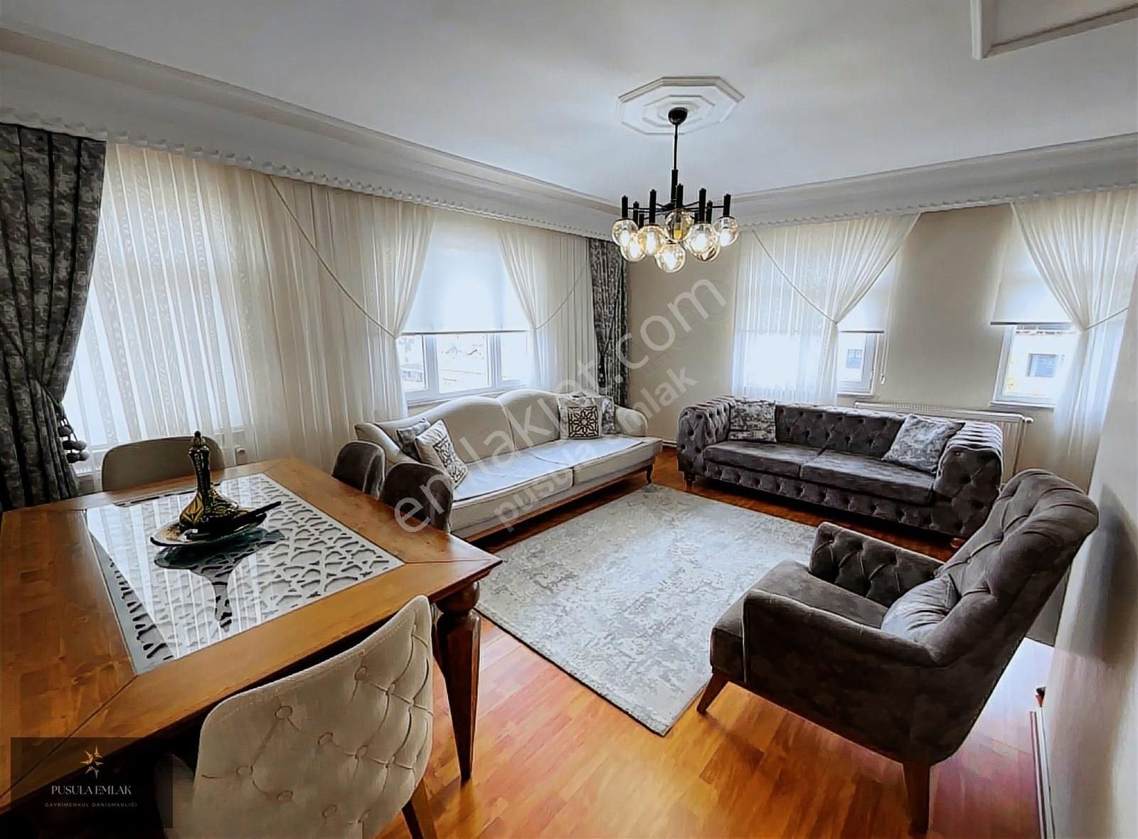 Bağlarbaşı Caddesi Mükemmel Lokasyon Masrafsız 3+1 125 M²daire