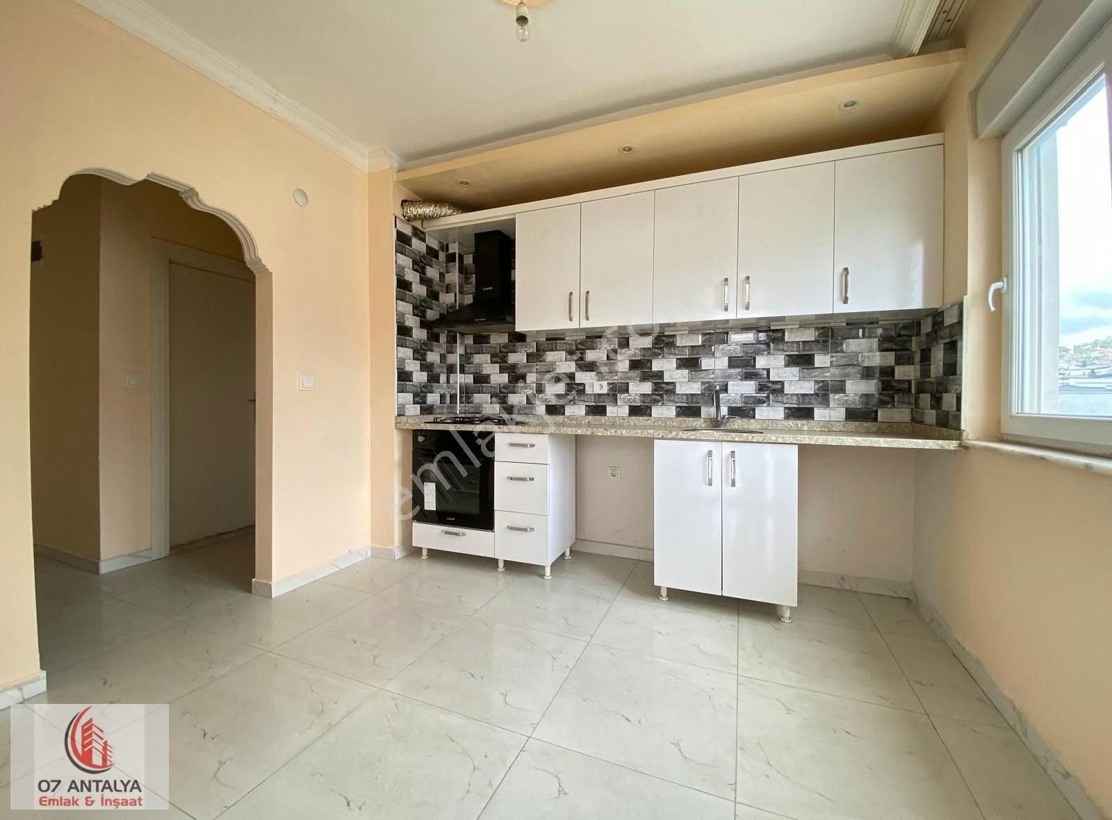 Erenköy Mah. 2+1 Site İçi Asansörlü Güney Cep. Satılık Daire