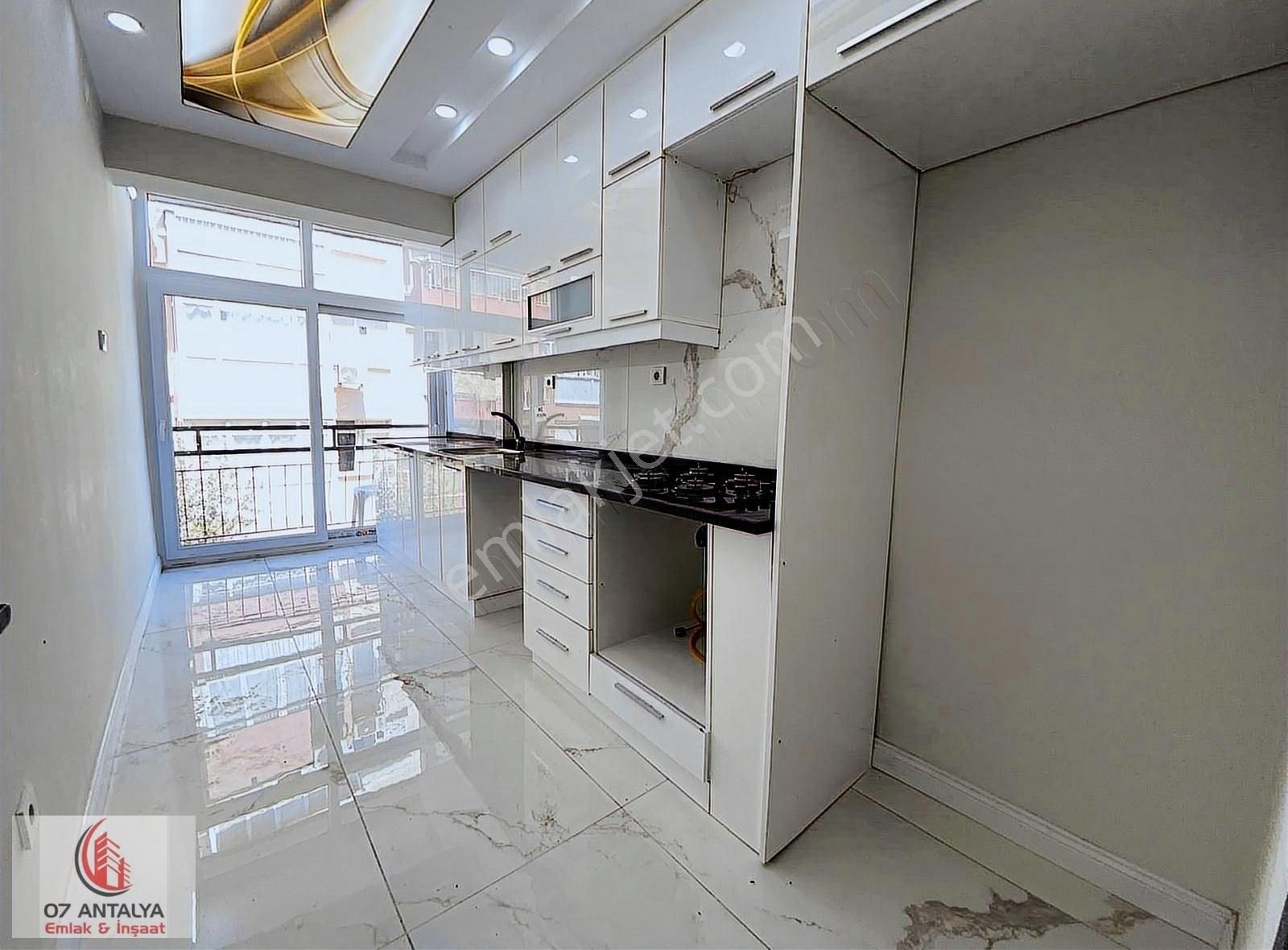 Ulus Mah. 2+1 Ara Kat Masrafsız Asansörlü Satılık Daire
