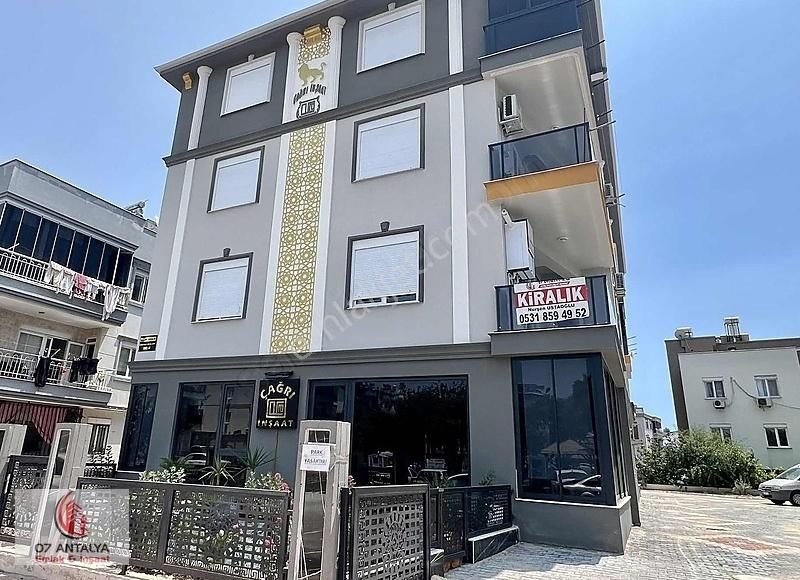 Mehmet Akif Carrefoursa Tramvay Yanı Doğalgazlı Sıfır 2+1