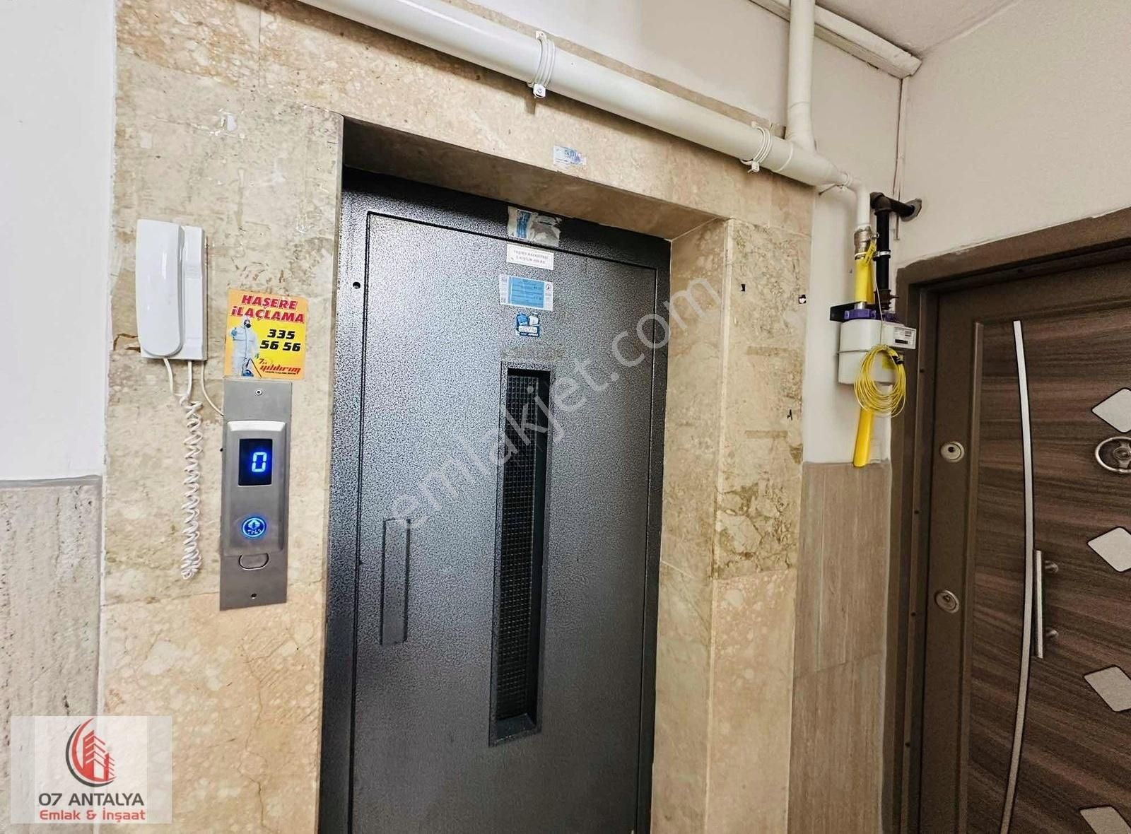 Yenigünde Masrafsız Site İçi Devasa 3+1