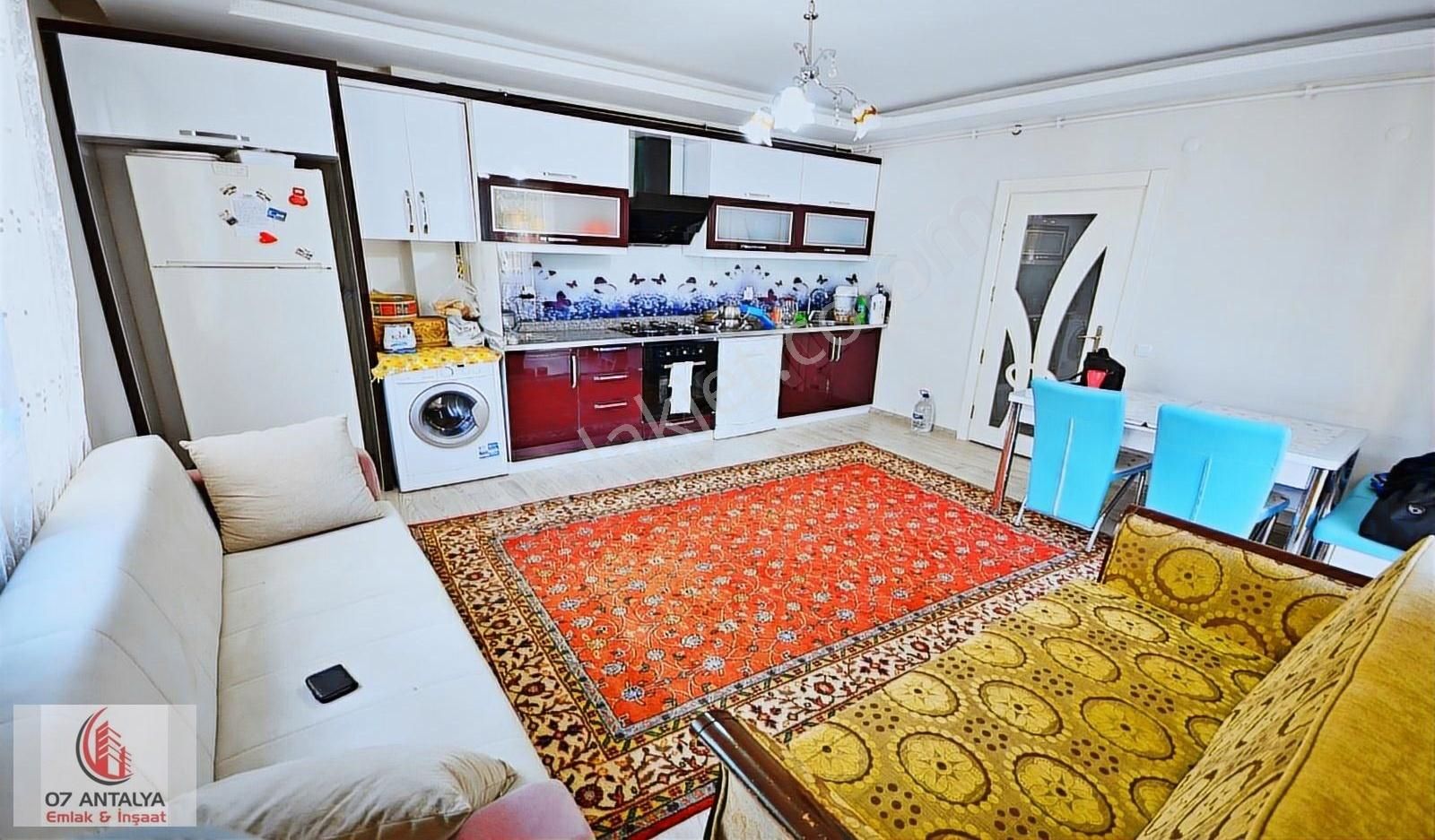 Dutlubahçede - Çevre Yolu Dibi Eşyalı Kiralık - Y.giriş 1+1