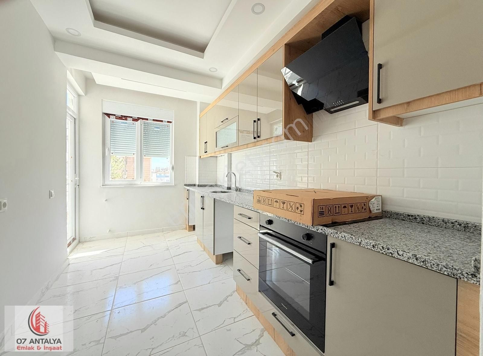 Kütükçüde Asansörlü 90m2 2+1 Ayrı Mutfak Sıfır Daire