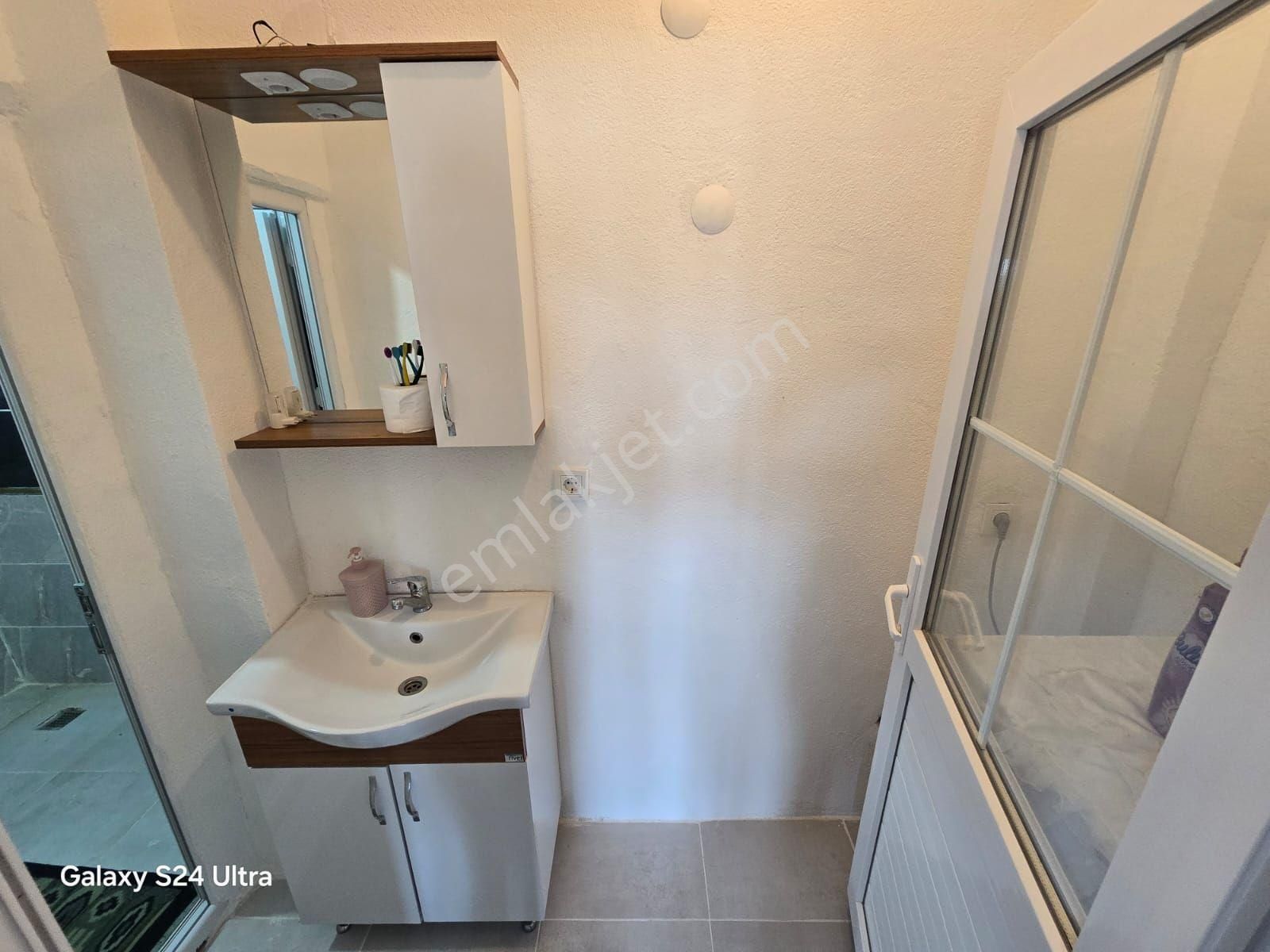 Kazıklı Koyunda Denize Sıfır Satılık Villa - Görsel 22