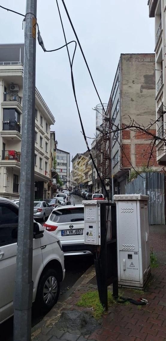 Çağlayan Merkezde Kiralık 2+1 Eşyalı Teraslı Çatı Katı Daire