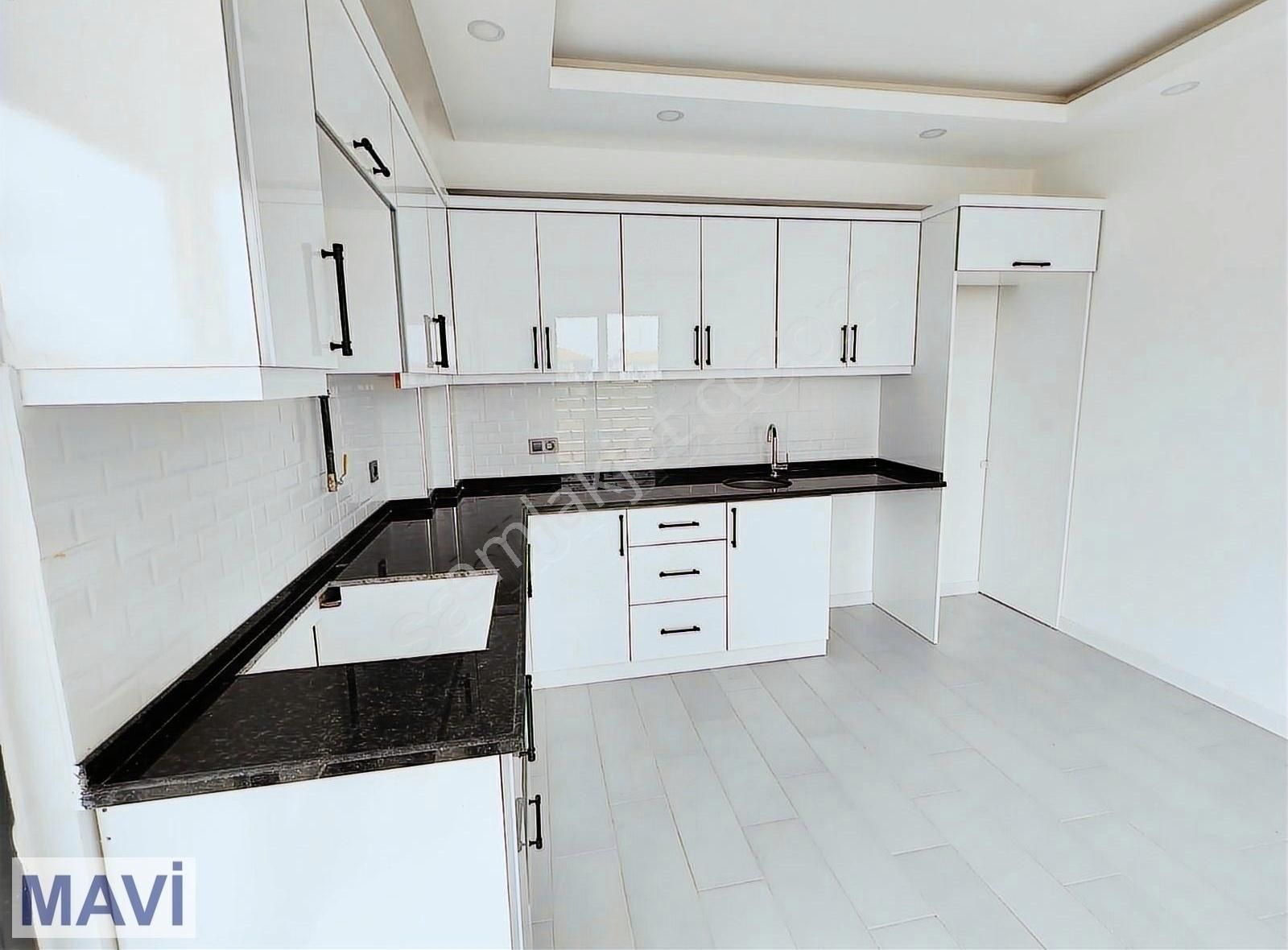 Havuzlu 2+1 Lüks Ve Kaliteli İşçilik, Yerden Isıtmalı Konforlu