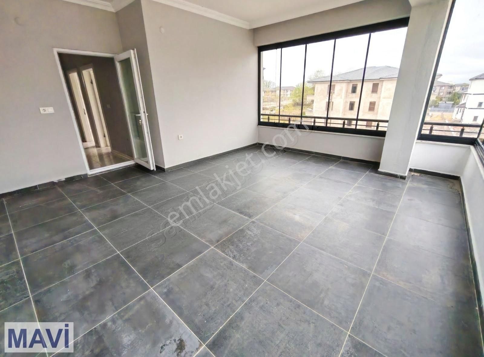 Karasu'da 6+1 Kış Bahçeli Verandalı, Bahçe Kullanımlı Harika Vil - Görsel 7