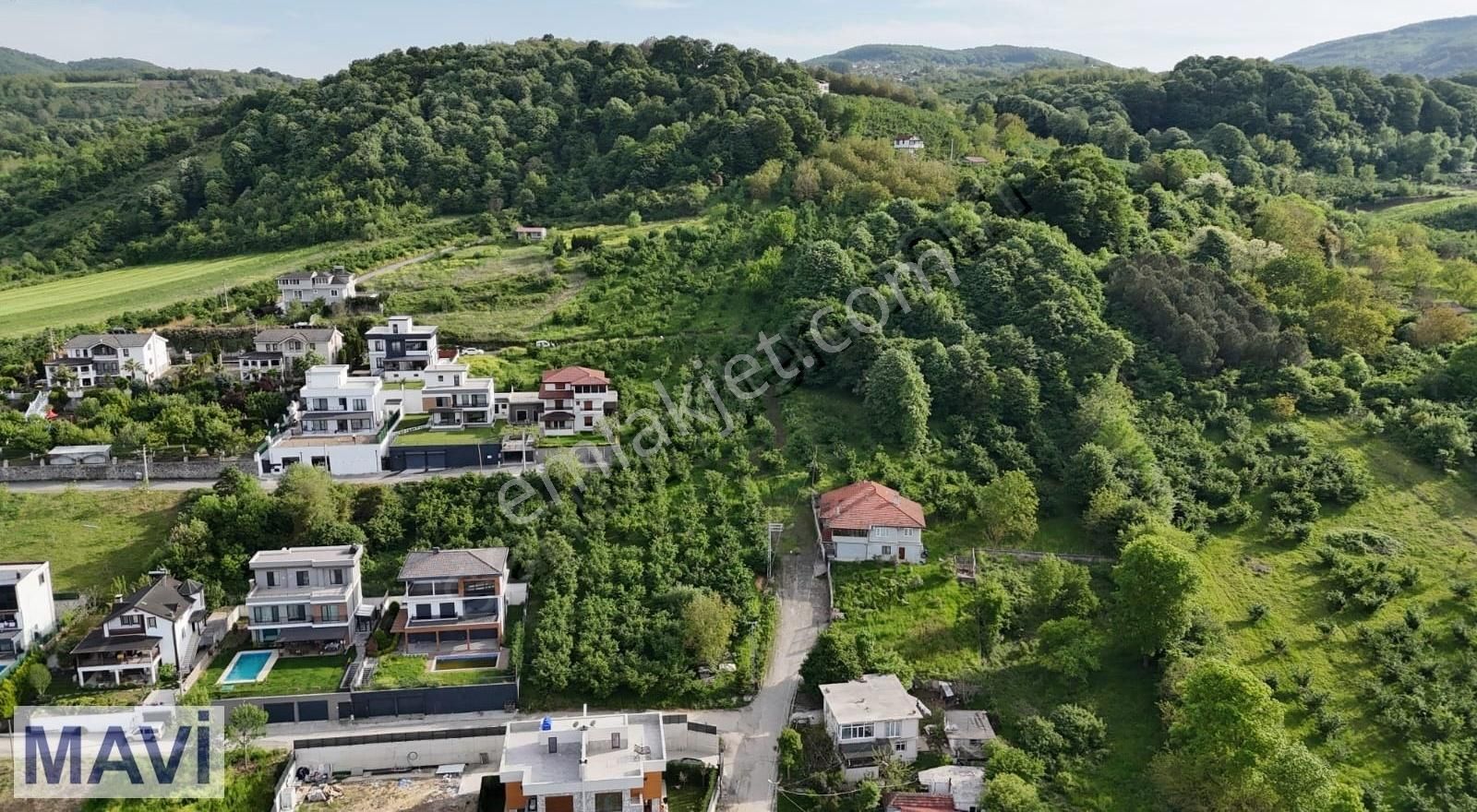 Kuruçeşmede Eşsiz Manzaralı 3 Kat Villa İmarlı Arsa