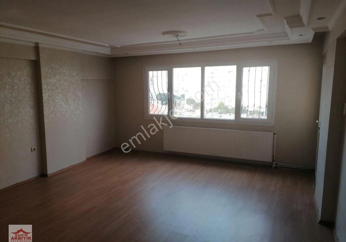 Bayraklı Yüzbaşı İbrahim Hakkı Cad 140m2 D.gazlı 3+1 Ebeveyn Banyolu