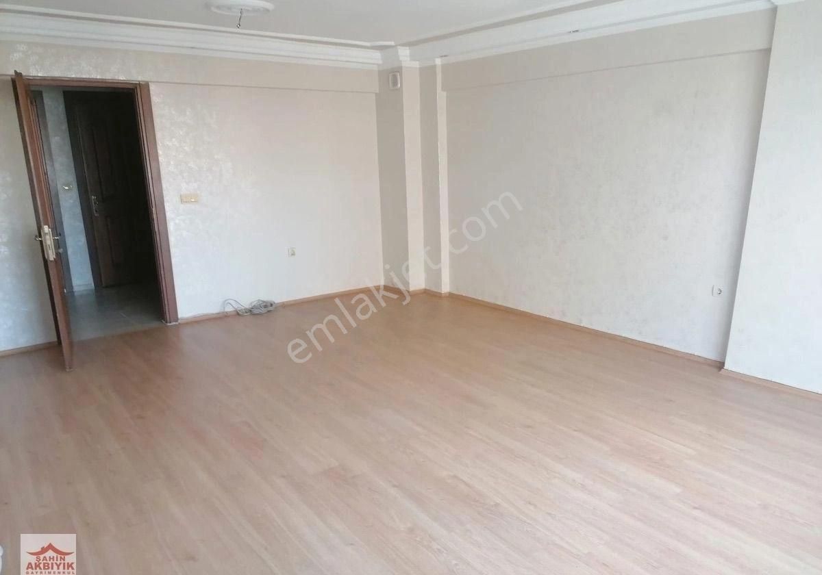 Bayraklı Yüzbaşı İbrahim Hakkı Cad 140m2 D.gazlı 3+1 Ebeveyn Banyolu - Görsel 7