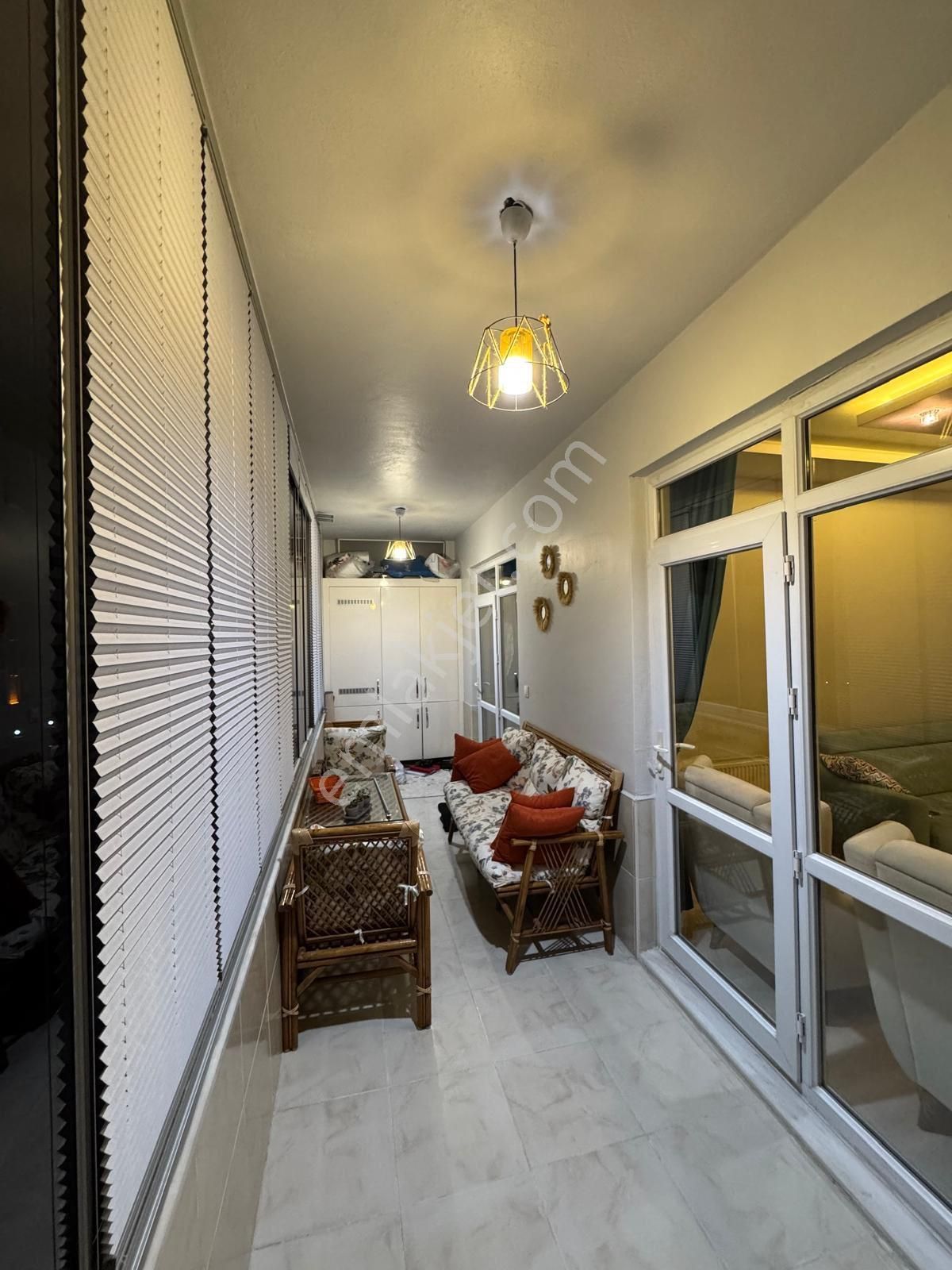 Fıstıklık Merkezde Satılık 3+1 Daire