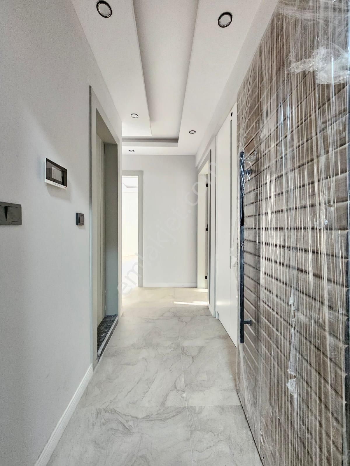 Denizli Selçukbey De 3+1 Geniş Ebeveyn Banyolu Acil Satılık Son Daire