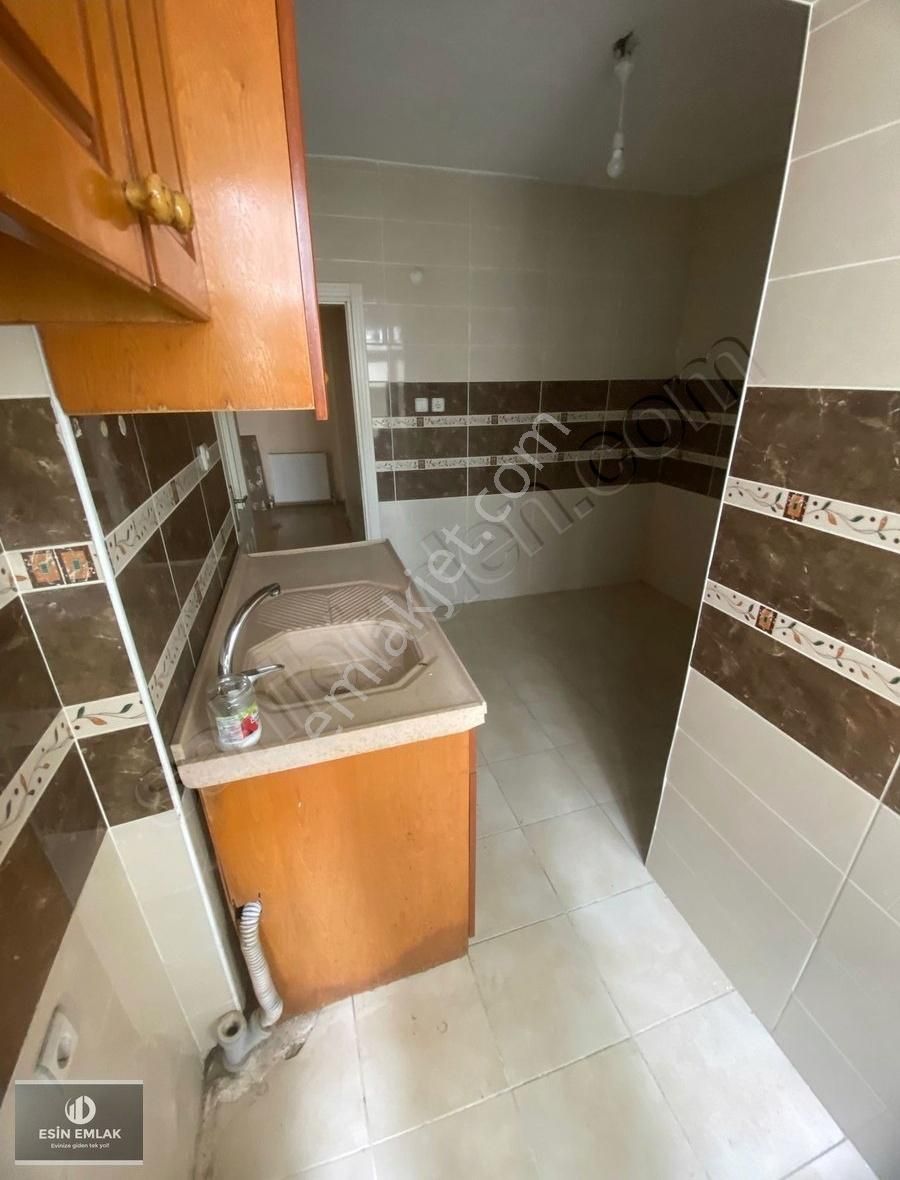 Güzelyalı Mah 1+1 Uygun Kiralık Daire