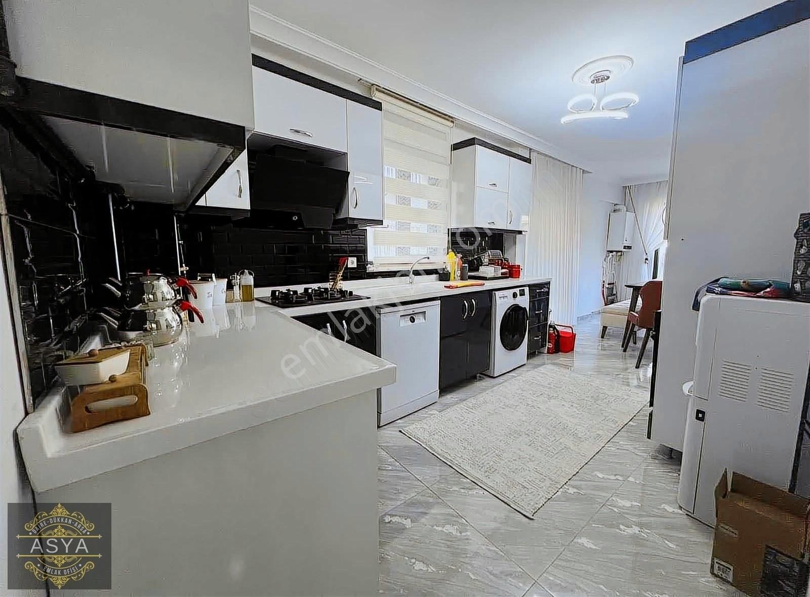 Porsuk Cadde Üzeri 2 Yıllık Bina Ara Kat Full Yapılı Satılık
