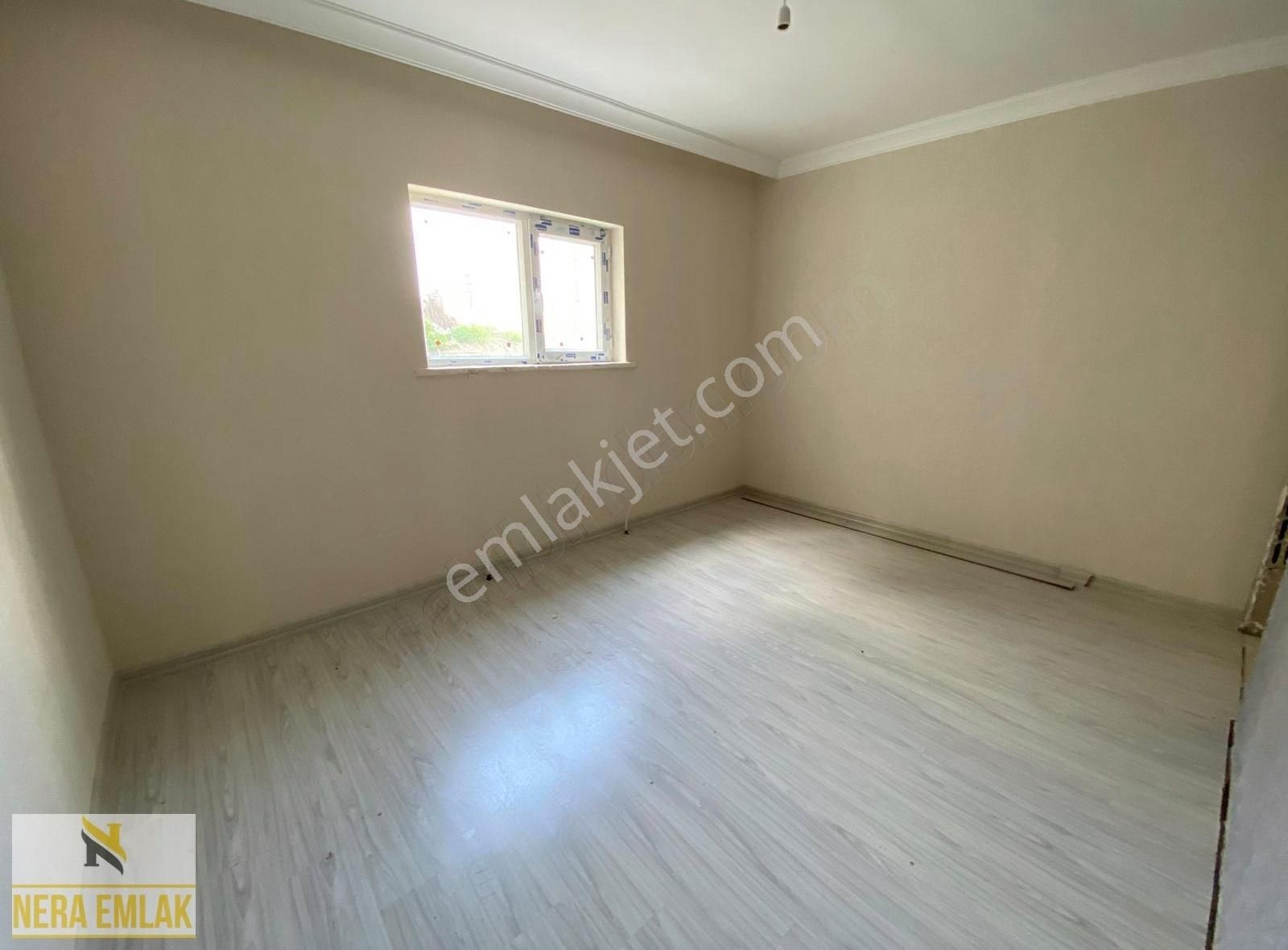 Vadikent Yakını Yeni Bina Oturum Hazır Asansör Kapalı Otoprk 3+1