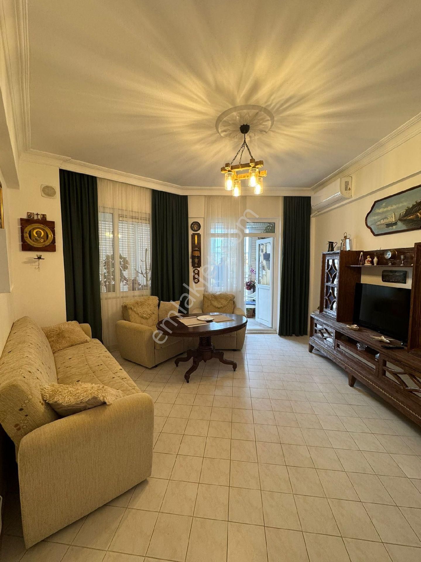 Alanya Saray Mah, Ayrı Mutfak Satılık 1+1 Daire