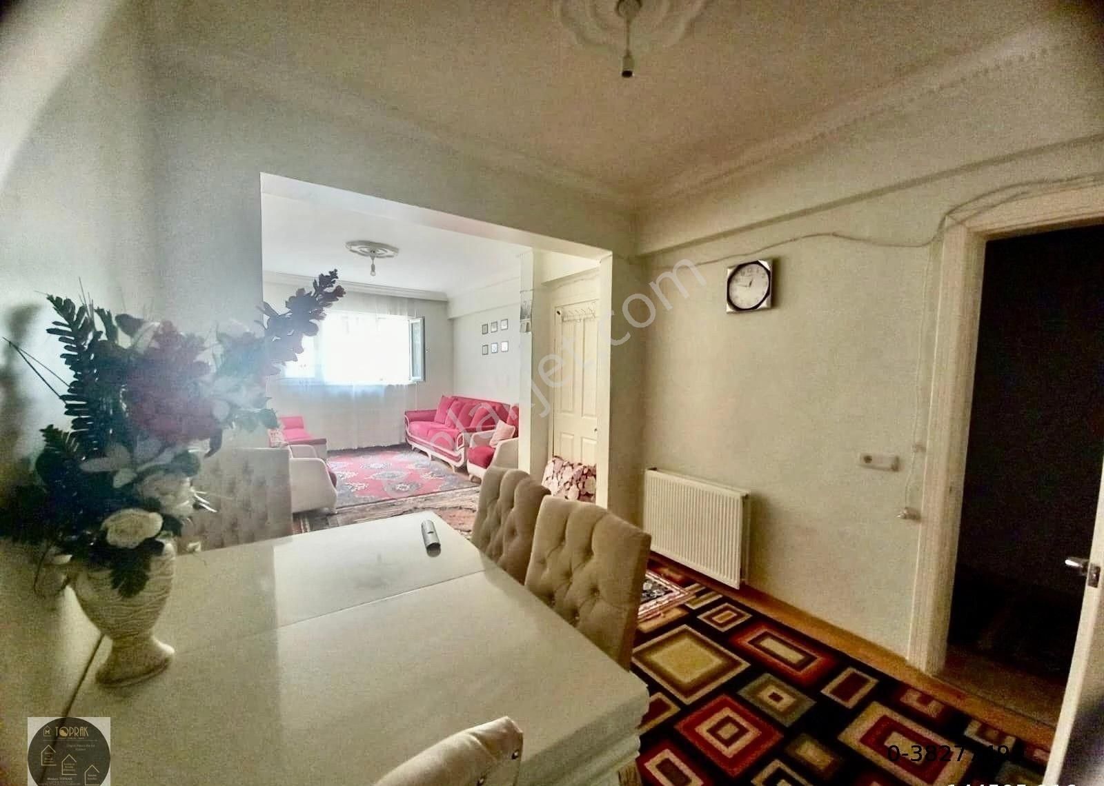 Toprak İnşaat & Emlak'tan Güngören Güneştepe Mah. 2+1 Satılık Daire