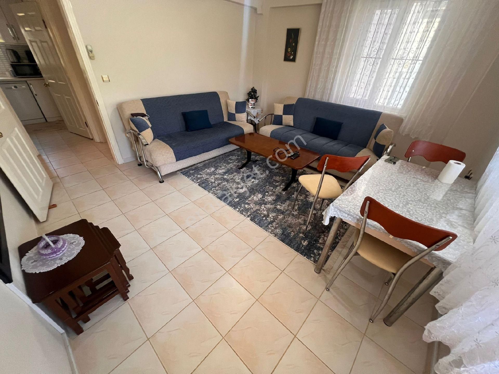 Didim Satılık Çamlıkta Denize Yakın 2+1 Ayri Mutfaklı Eşyalı Havuzlu Yazlık Daire
