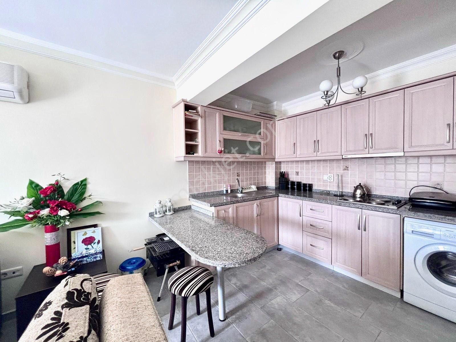 Satılık Daire Denize Yakın Plajlı Sitede Manzaralı Satılık Ev - Görsel 12