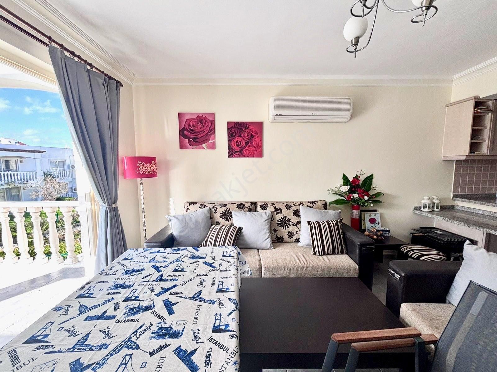 Satılık Daire Denize Yakın Plajlı Sitede Manzaralı Satılık Ev - Görsel 5