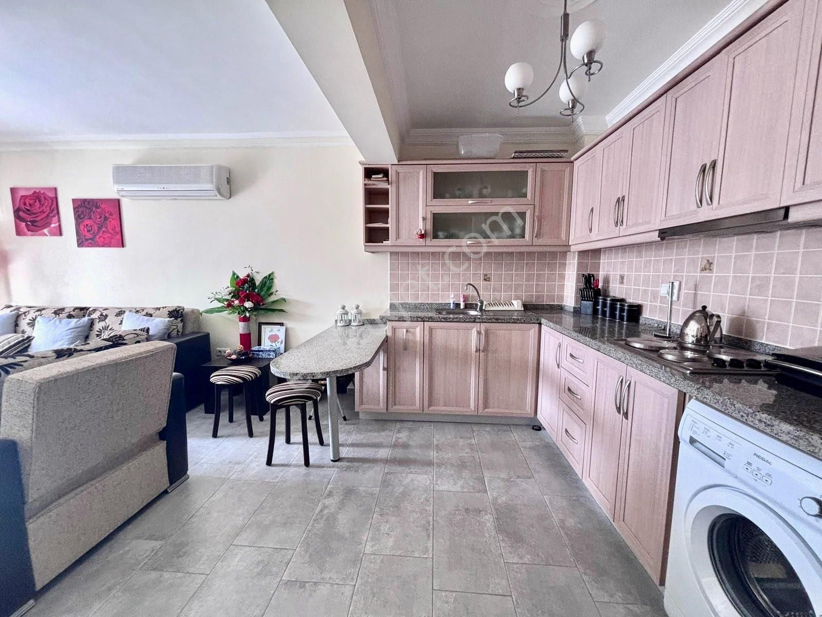 Satılık Daire Denize Yakın Plajlı Sitede Manzaralı Satılık Ev - Görsel 15