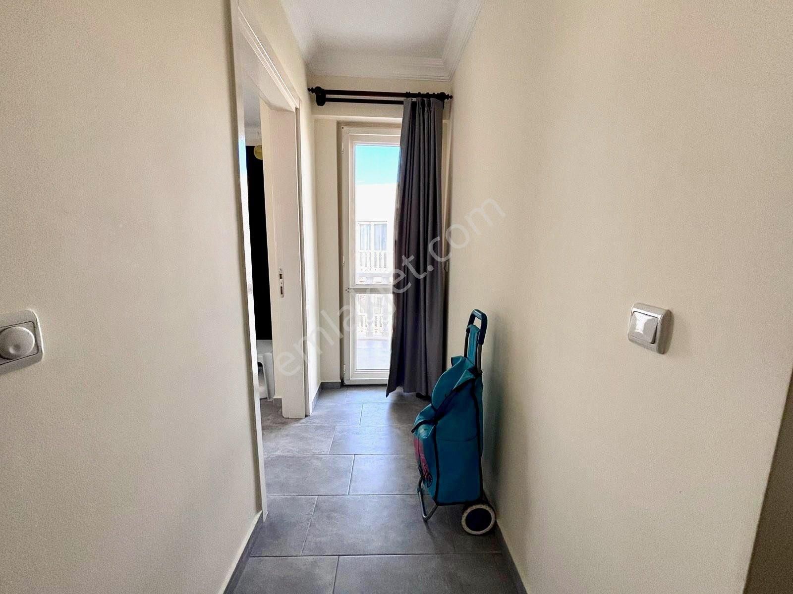 Satılık Daire Denize Yakın Plajlı Sitede Manzaralı Satılık Ev - Görsel 23