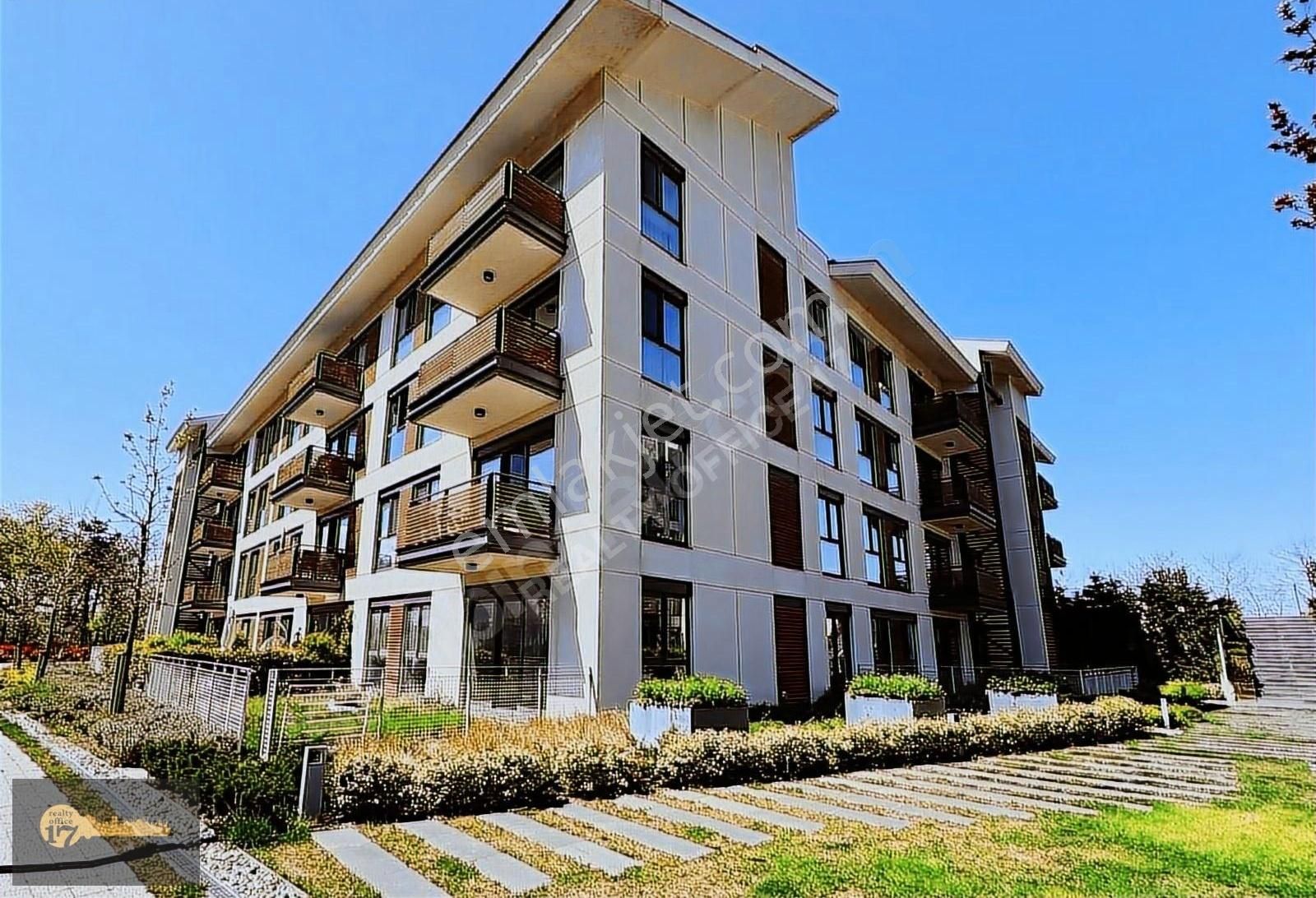 Realty Ogeday Söğüt'ten Köy Zekeriyaköy Koru'da Full-eşyalı 1+1