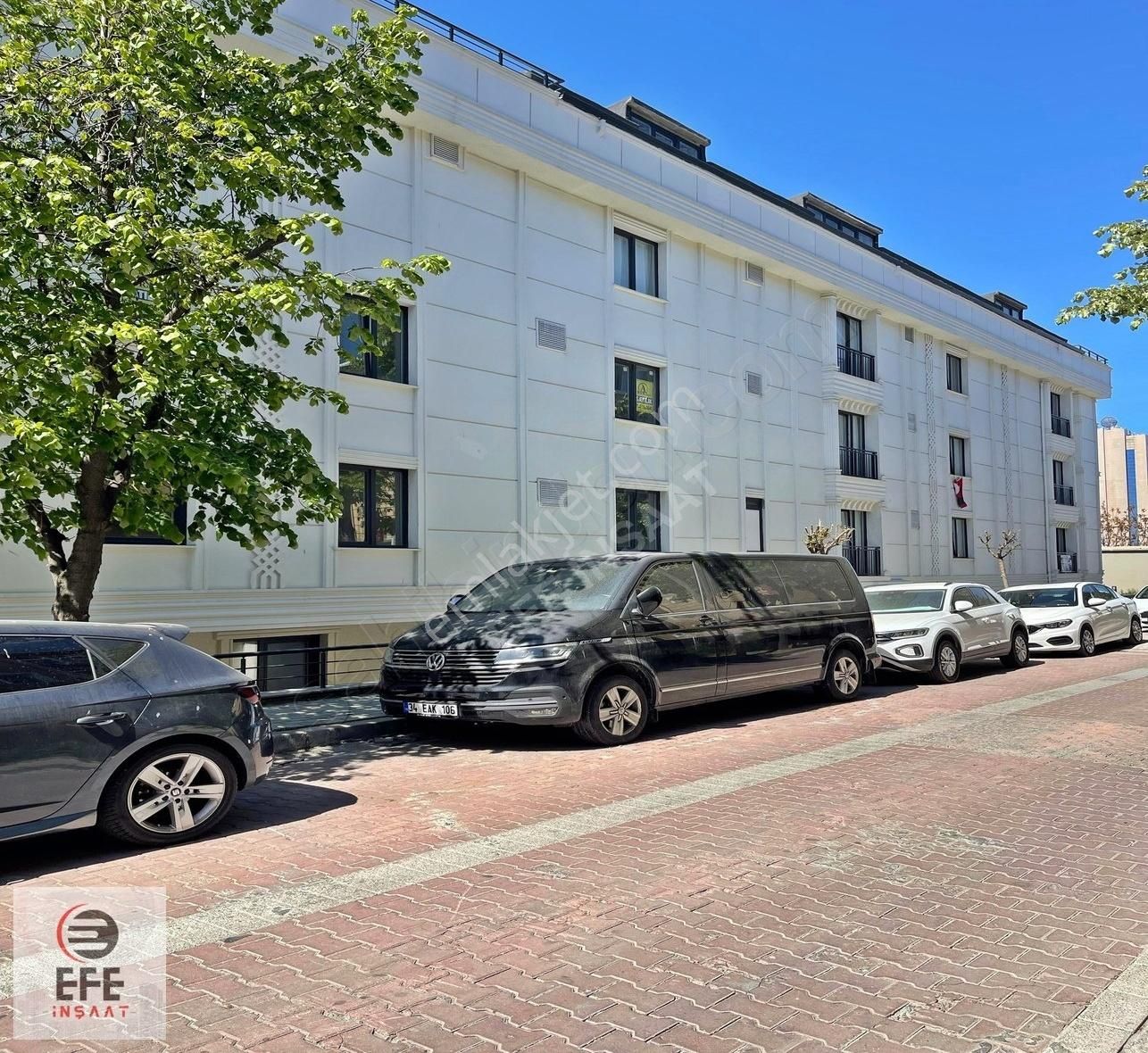 Efe'den Kısa Katlı Metrobüse Yürüme Mesafesinde 2+1iskanlı Daire