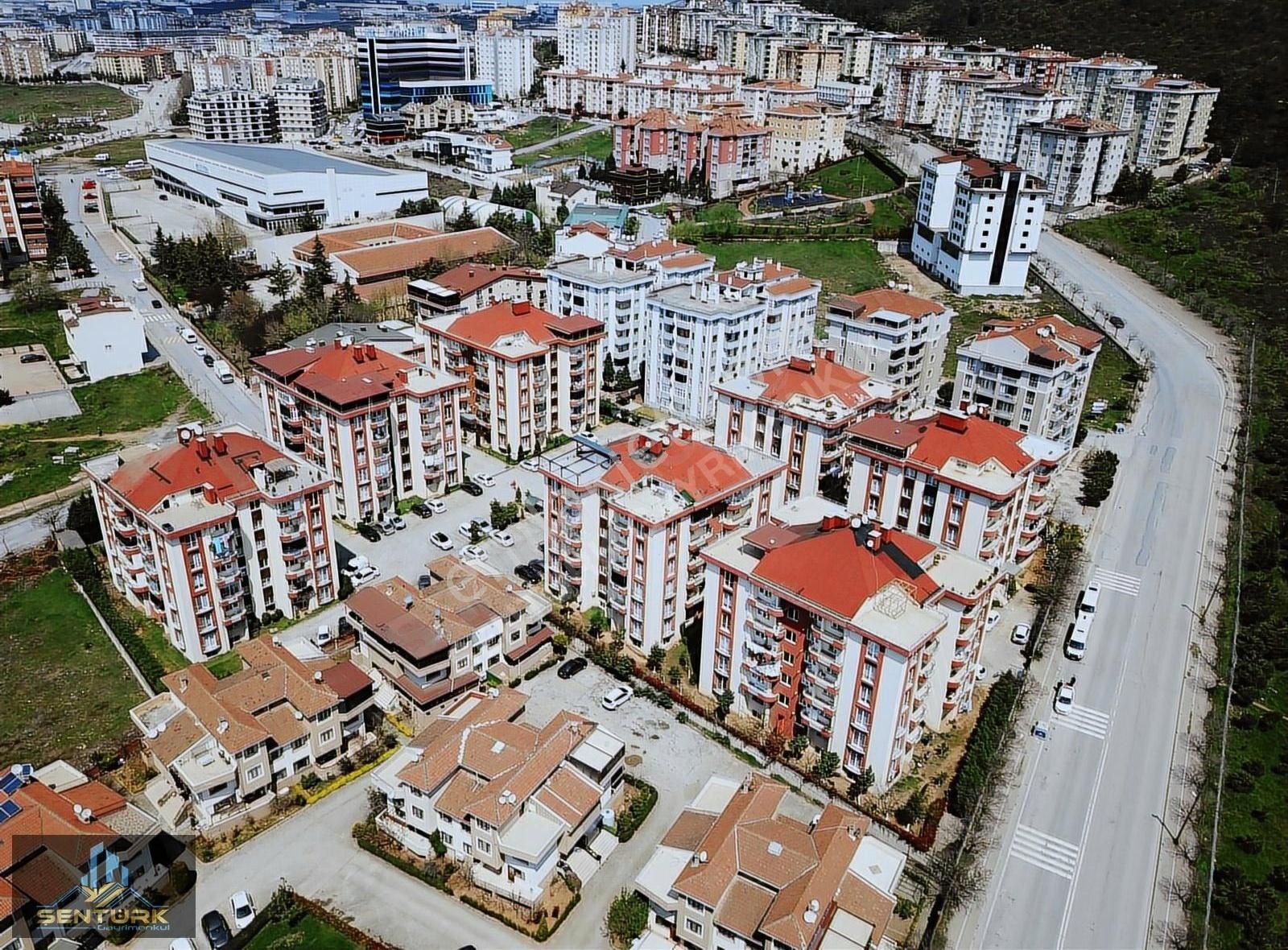 Kocaeli Gebze Boğaziçi Evlerinde Eşyalı Kiralık 2+1 Geniş Daire