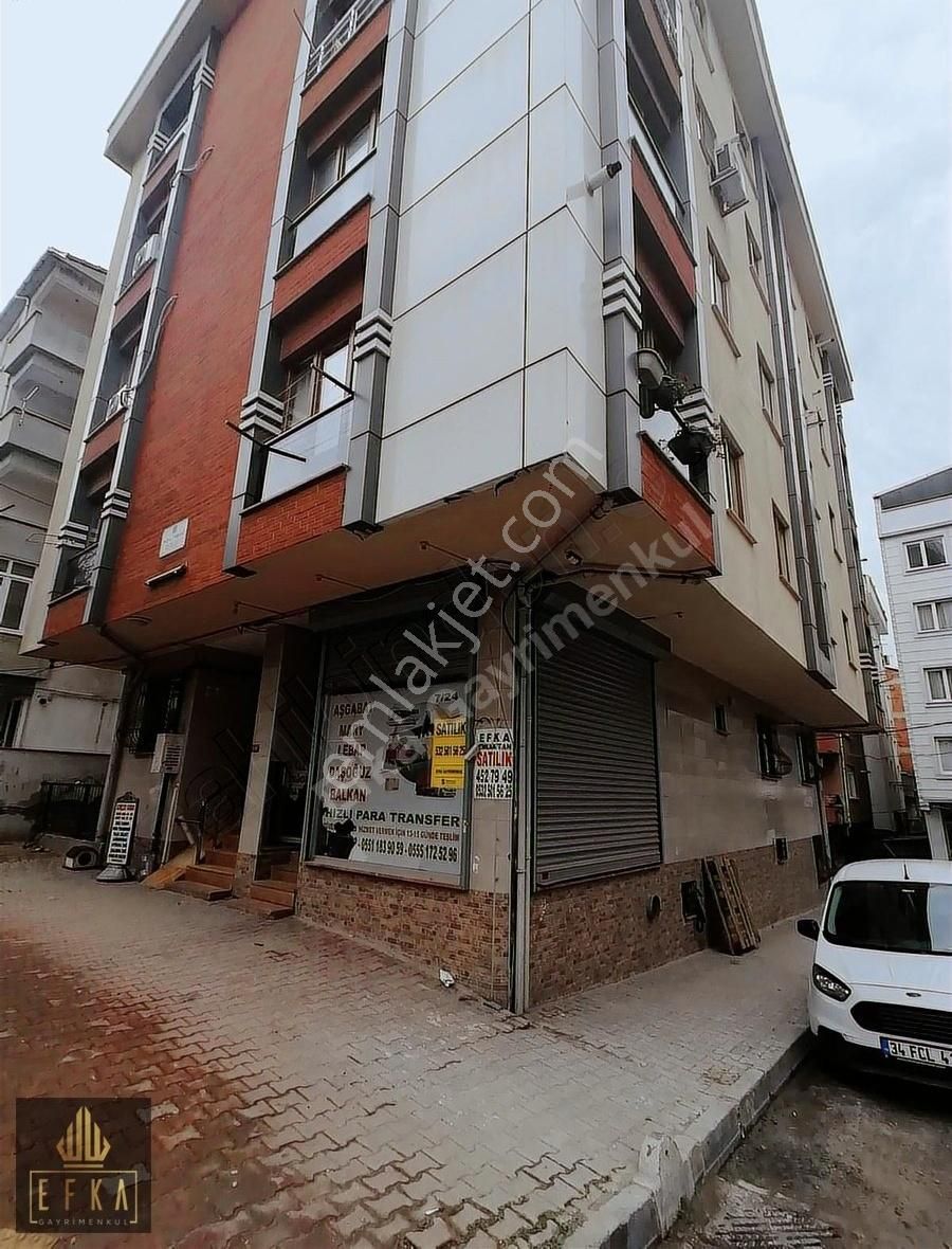 Yenibosna Necip Fazıl Lisesine Yakın Satılık Küşe Dükkan