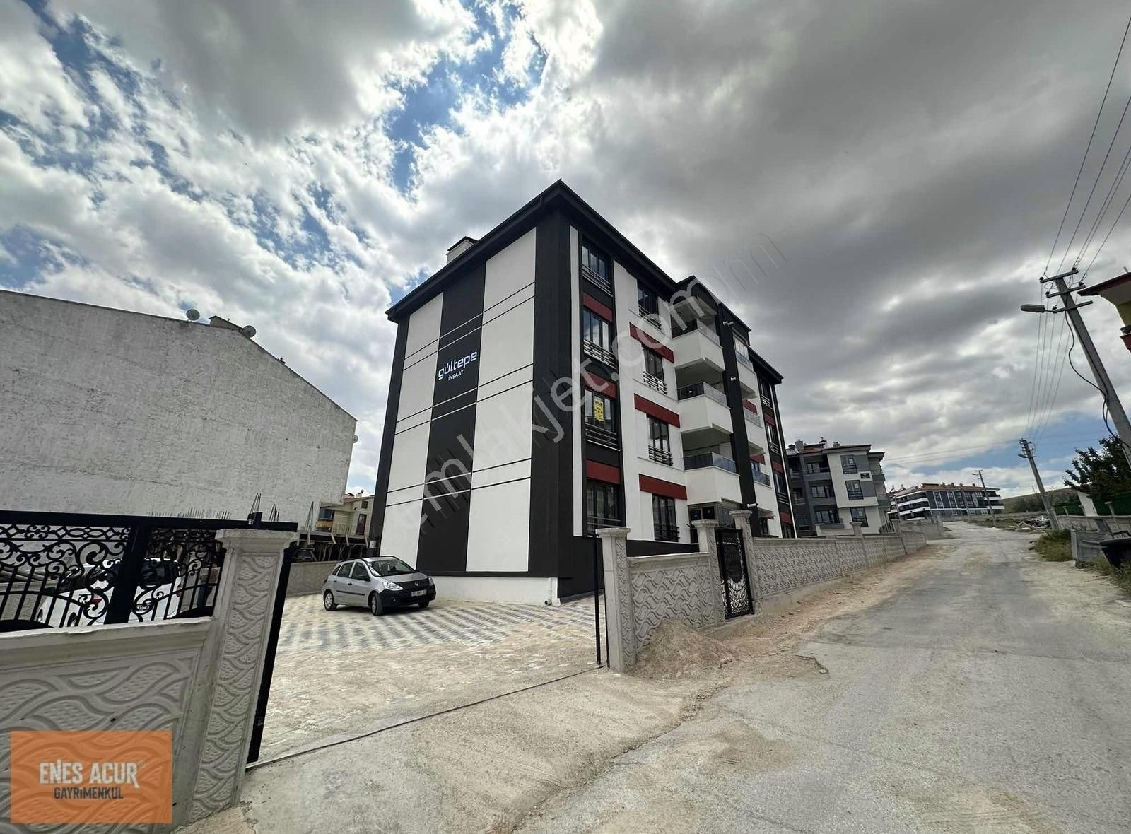 Enes Acur' Dan Selehattin Eyyübi Mah. 3+1 Arakat Sıfır Daire