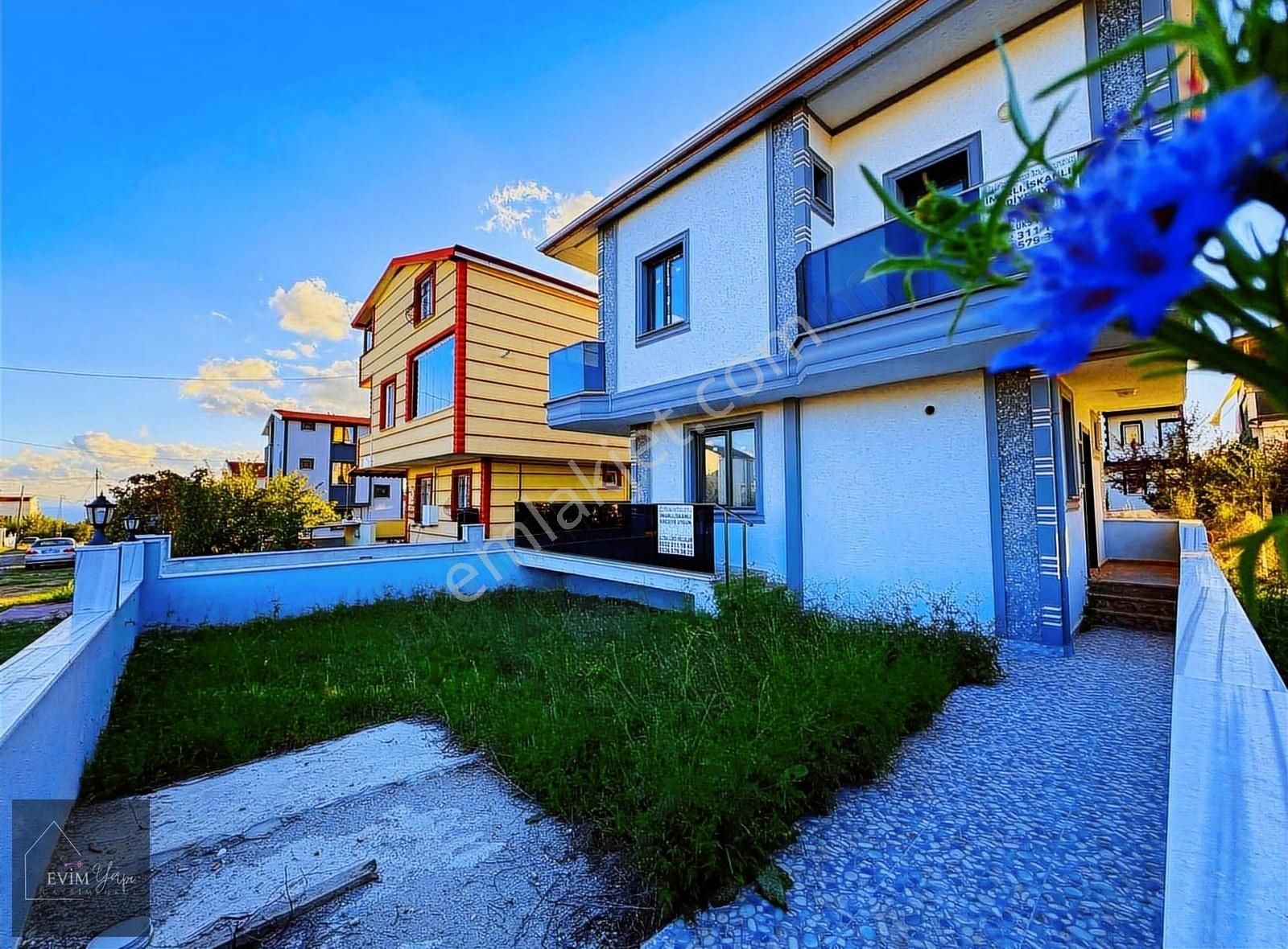 ╚»evim Yapı ︎«╝ Şirin Geniş Bahçeli Deniz Manzaralı Villa