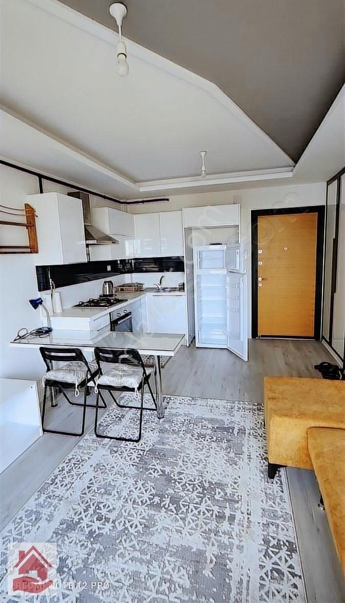 Stadyuma Yakın Doğalgaz Kombili 1+1 Eşyalı Az Katlı Kiralık Dair