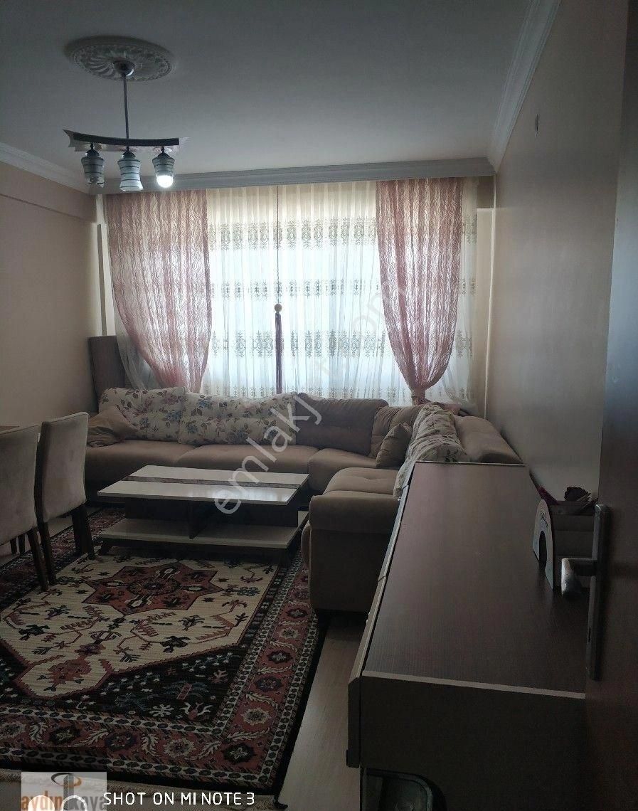 Kumlubel'de Satılık Asansörlü Balkonlu Güney Cephe Daire