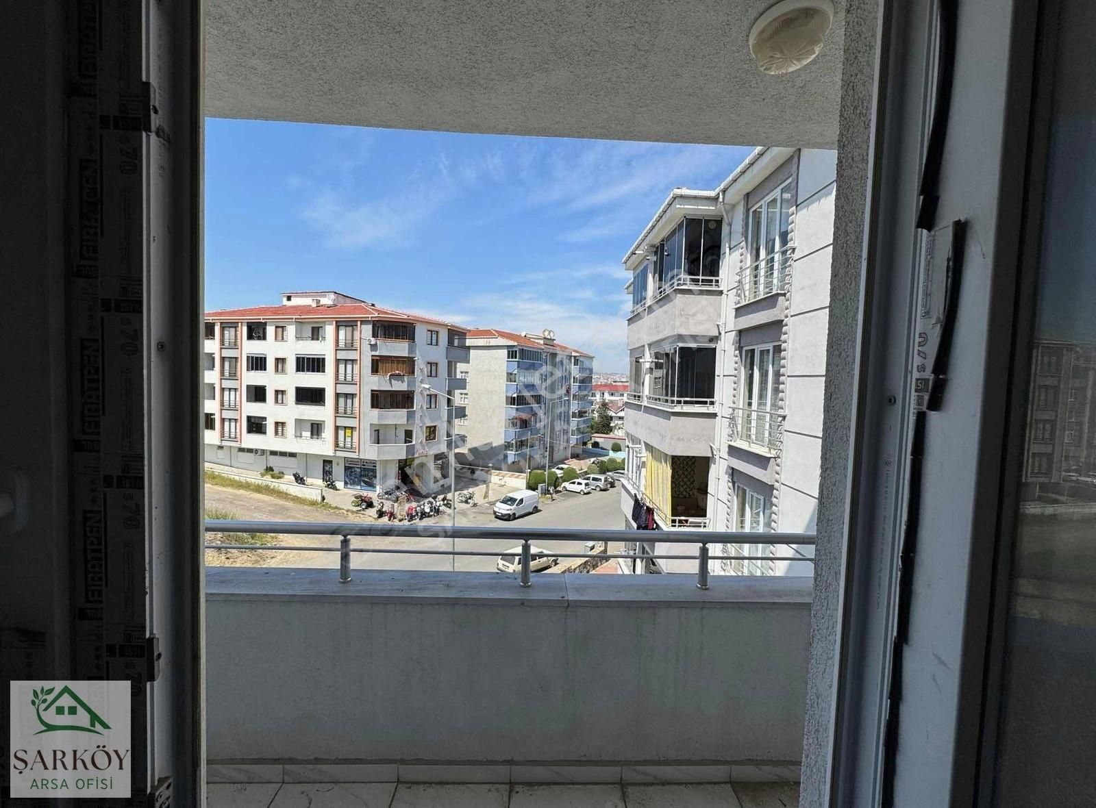 Geniş 3+1 Altınovada Ara Kat, Ebeveyn Banyolu Fırsat Daire - Görsel 17