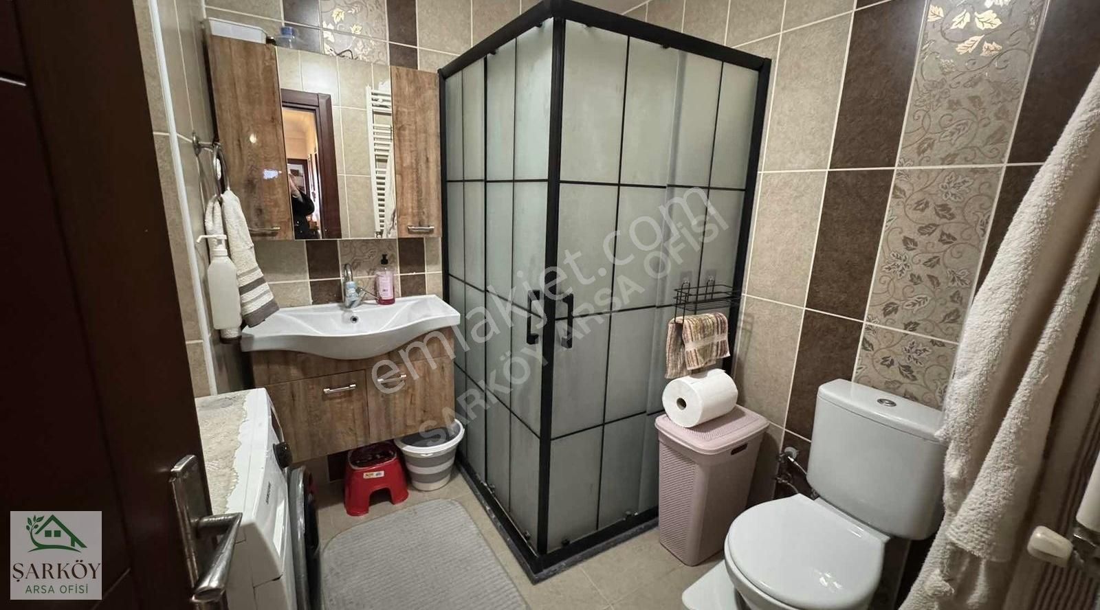 Hürriyet Mah. 137 M² Ara Kat Havuzlu Otoparklı Satılık!! - Görsel 20