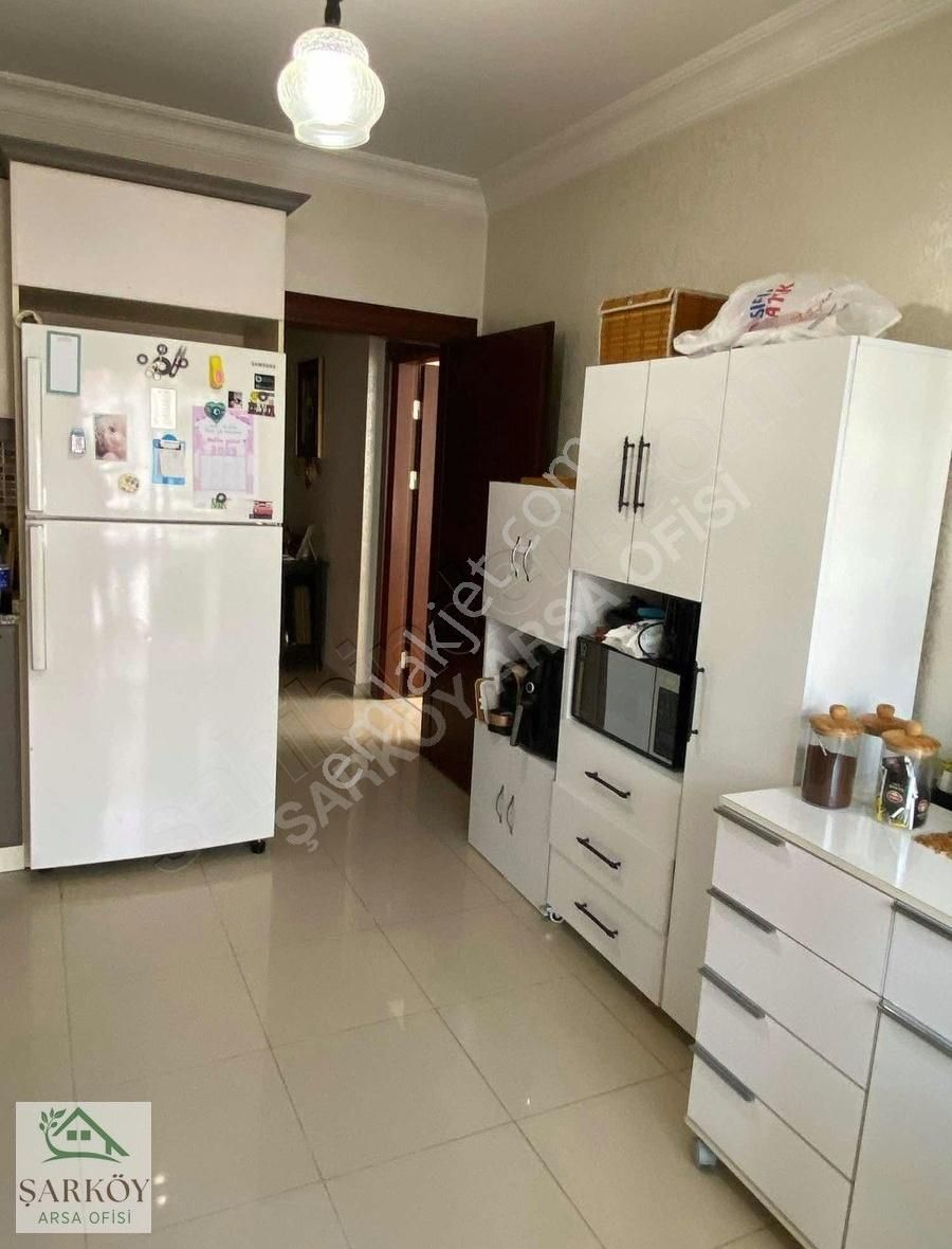 Hürriyet Mah. 137 M² Ara Kat Havuzlu Otoparklı Satılık!! - Görsel 5