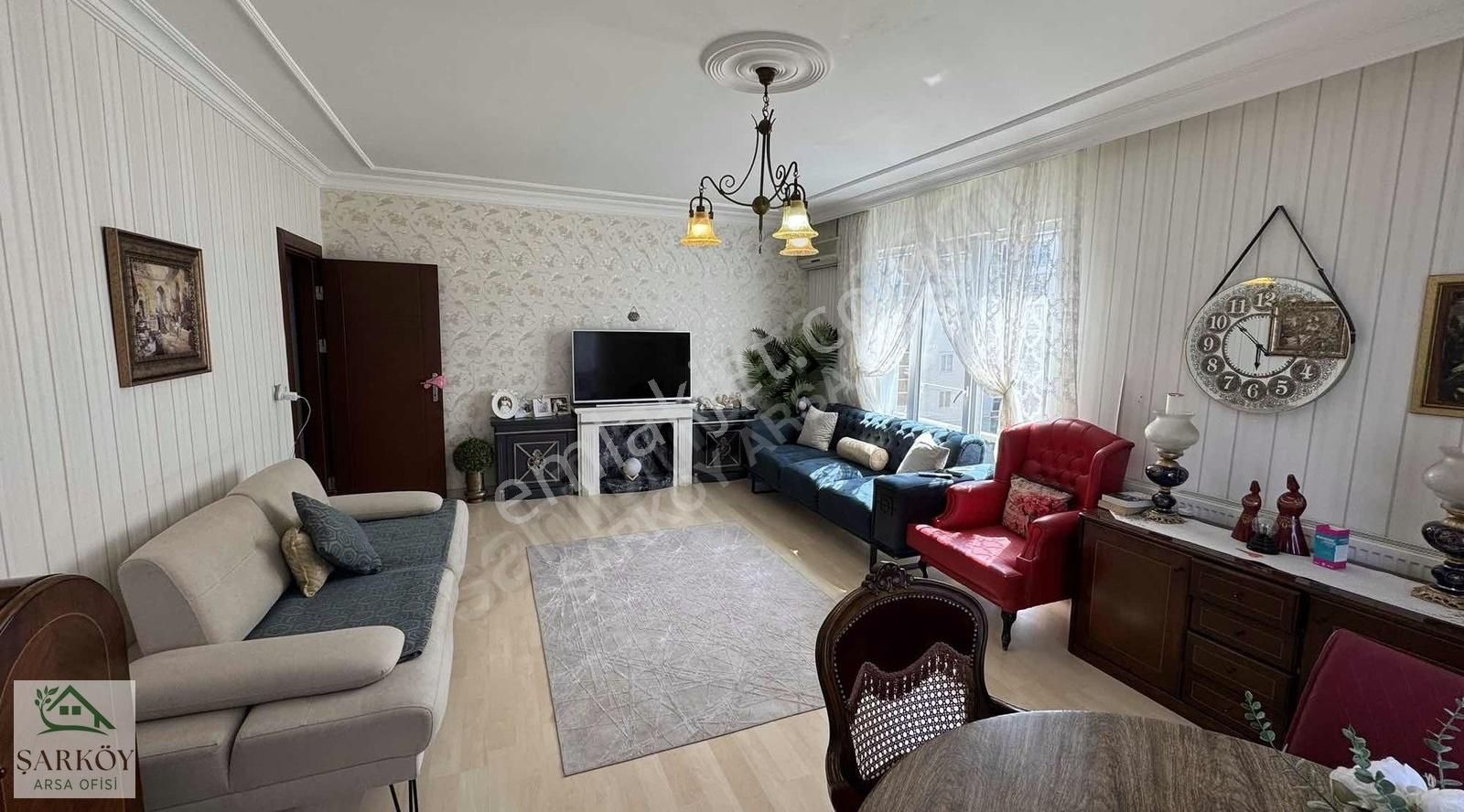 Hürriyet Mah. 137 M² Ara Kat Havuzlu Otoparklı Satılık!! - Görsel 9