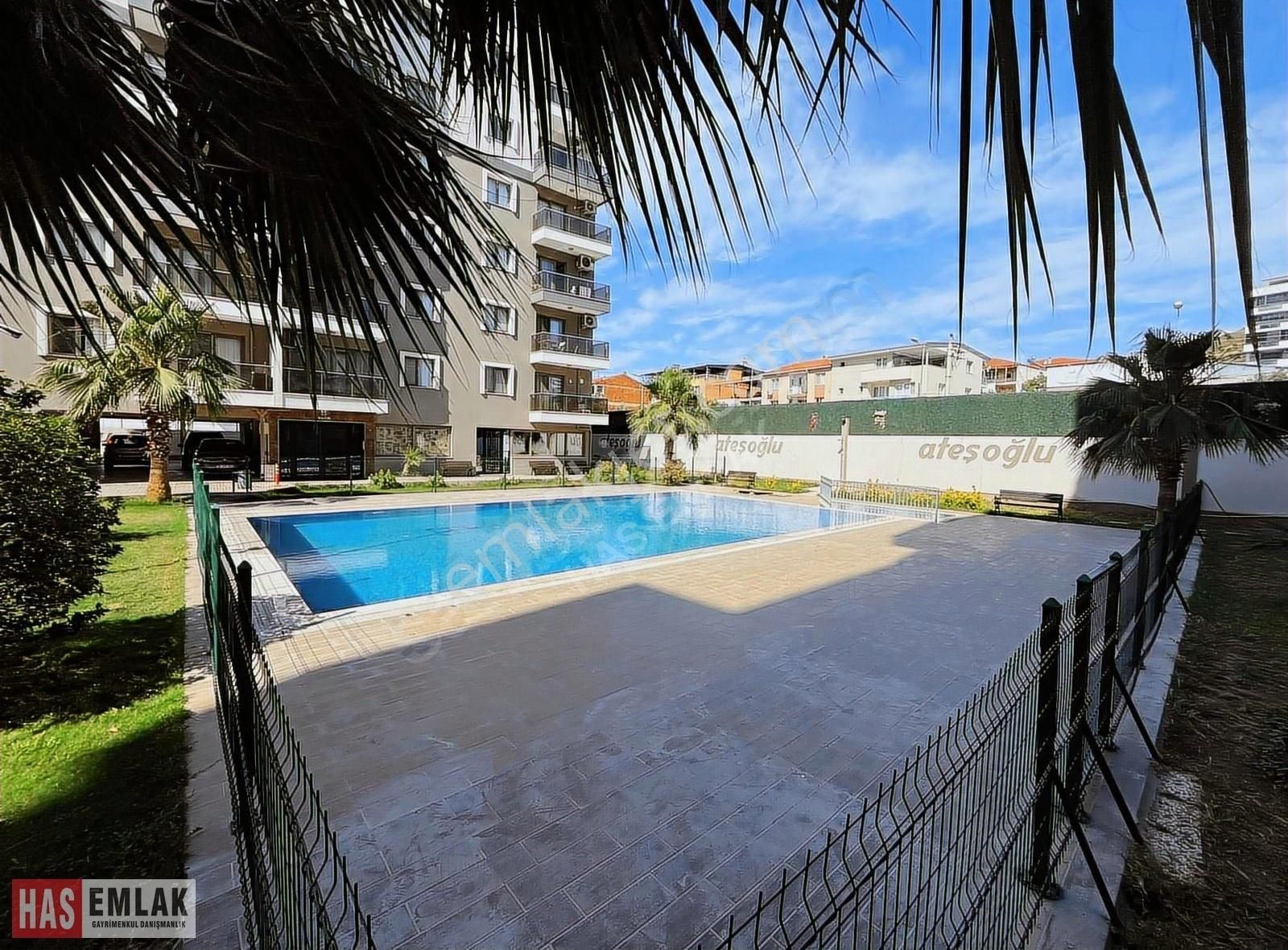 Satılık 1+1 Daire Çiğli Uğur Mumcu Mahallesi, Caddelife Sitesi