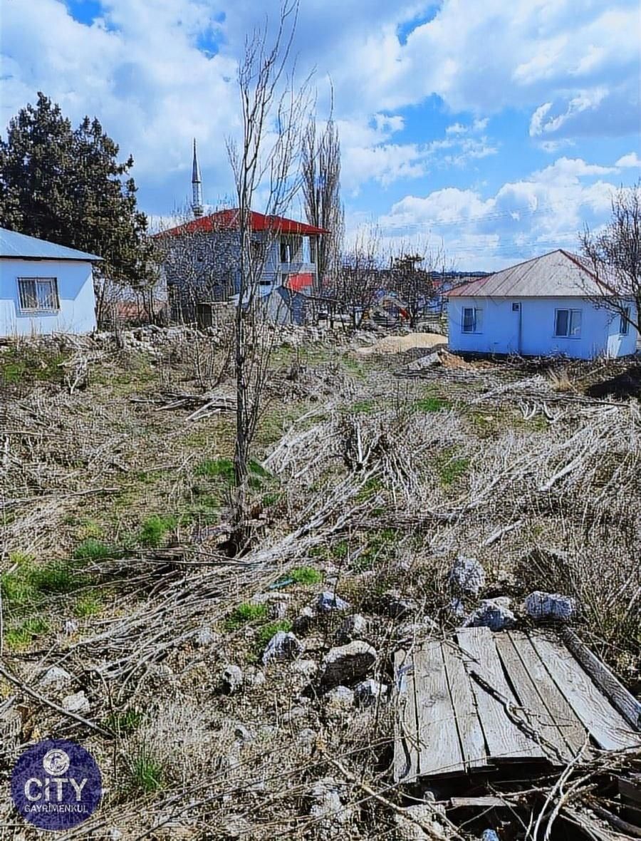 Erdemli Akpınar Yaylasında 360m2 Köy İçi İmarlı Arsa