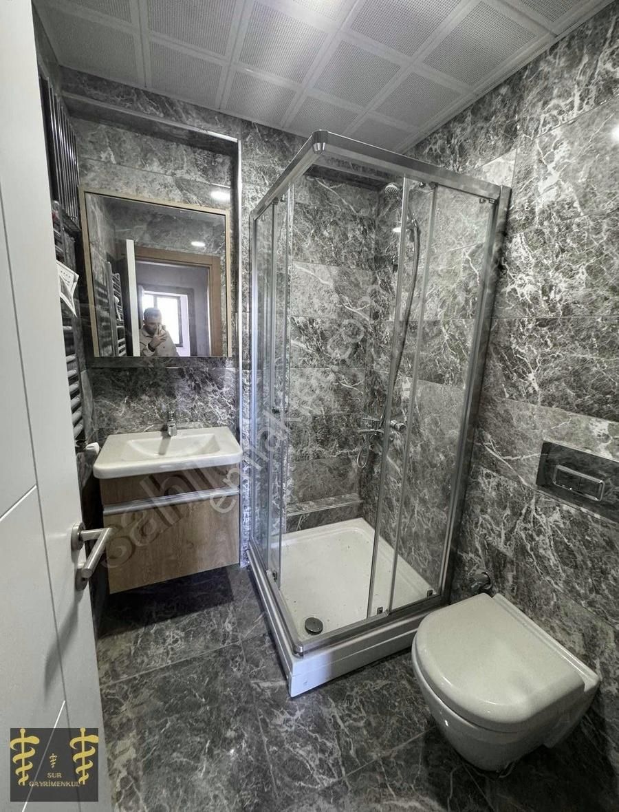 Suremlaktan Kervancı Parkorman Giyinme Oda Ebeveynli Kiralık 2+1
