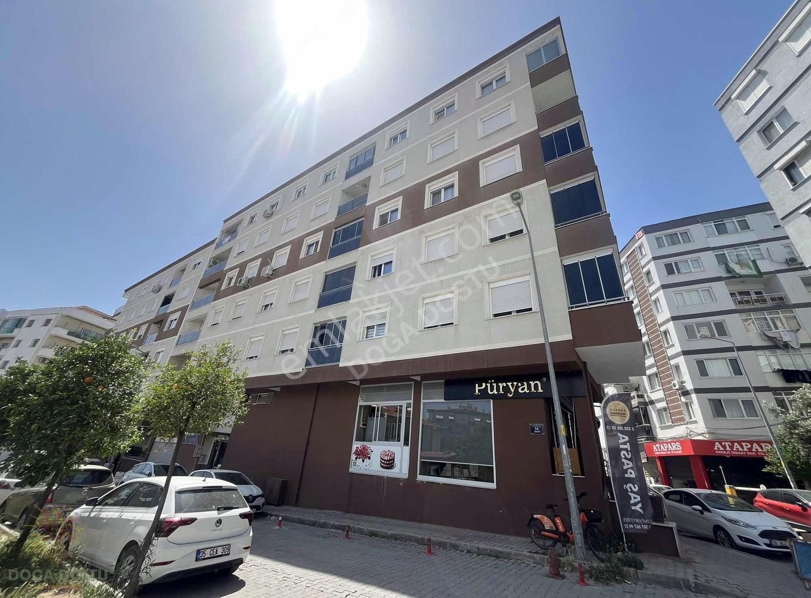 Doğa Dostu'ndan Bornova Merkez'de Yeni Binada Bakımlı 2+1