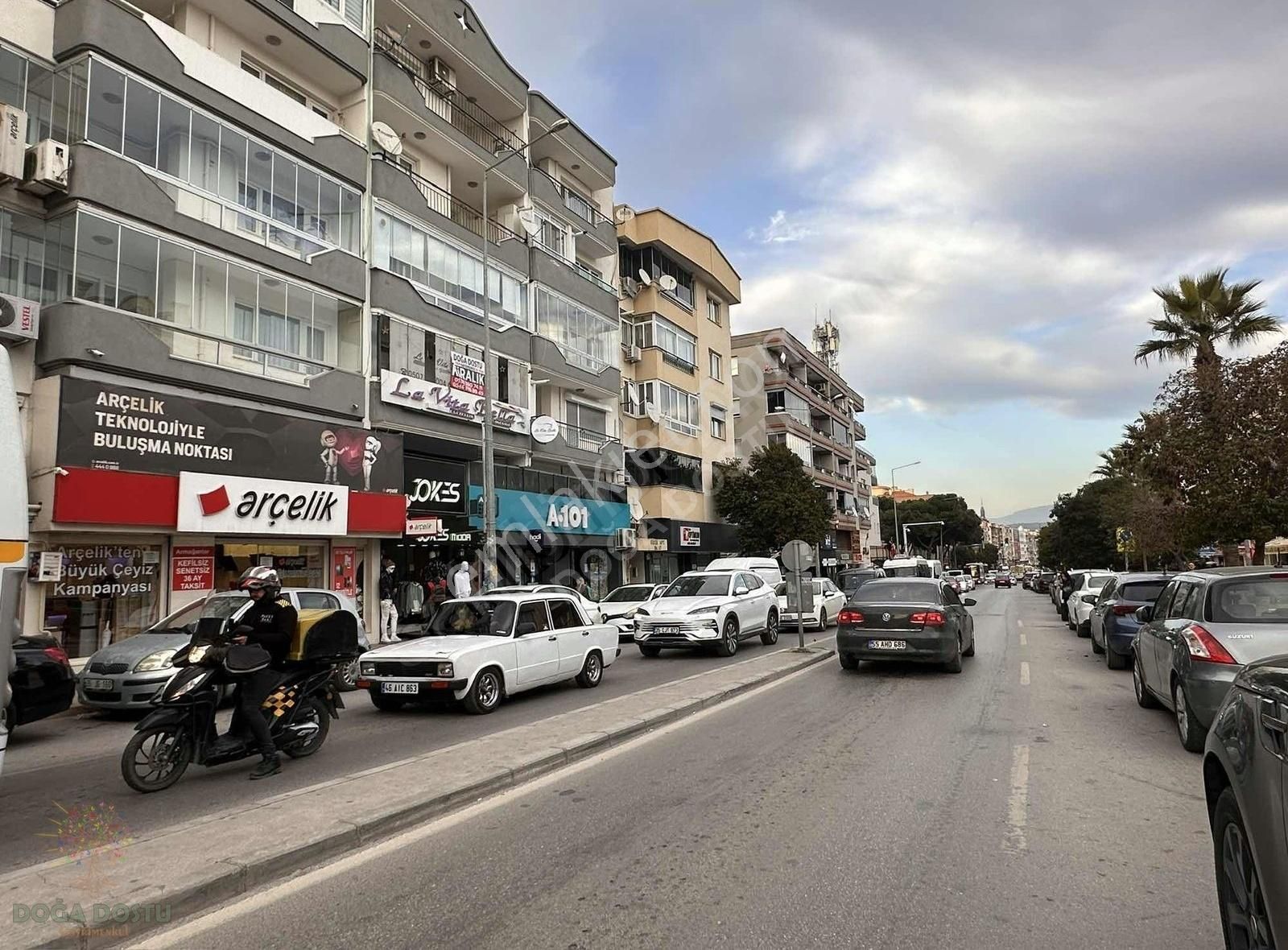 Doğa Dostu'ndan Gaziemir Belediye Yanı Caddede 1. Kat 183 M2