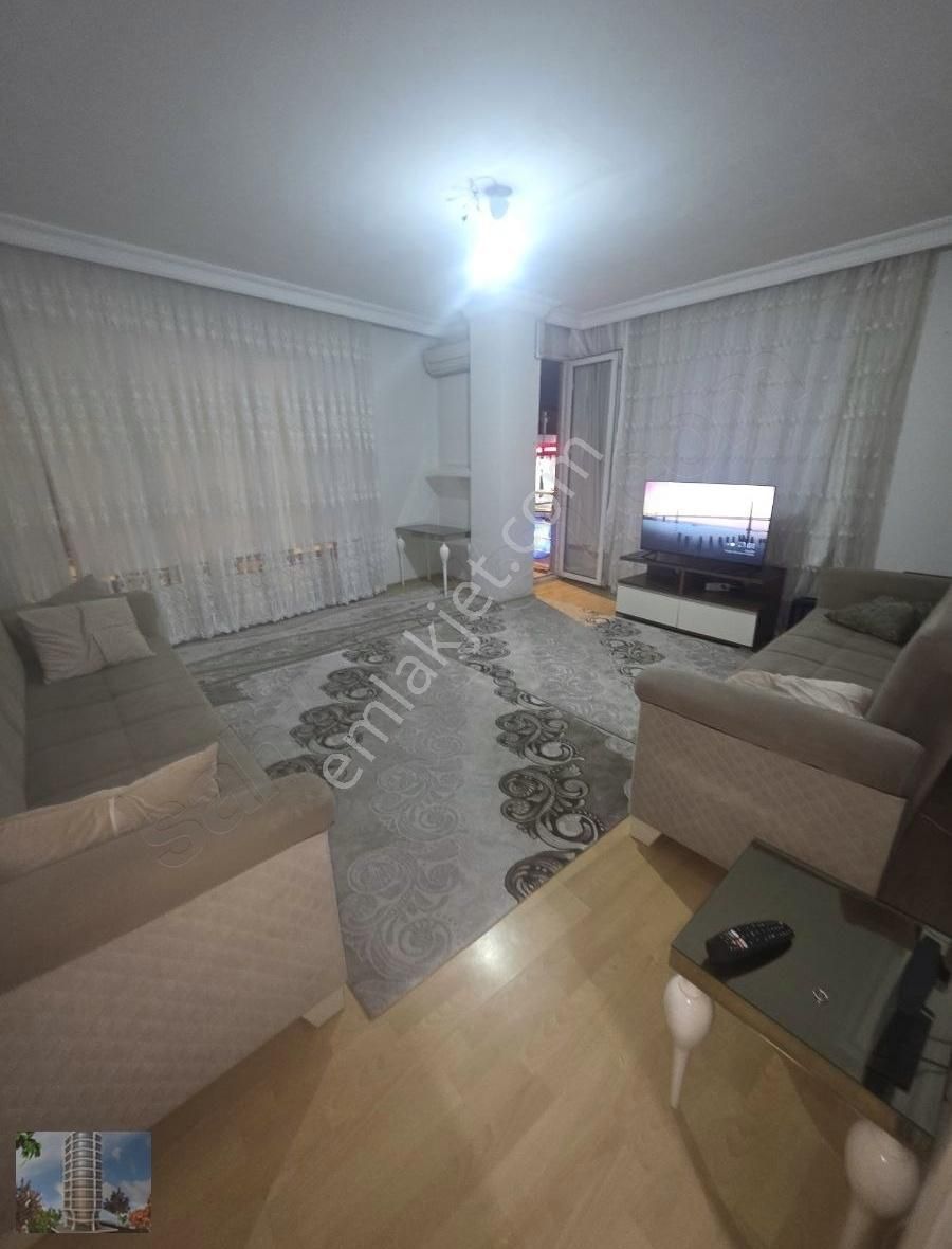Mithatpaşa Cad.'si Üzerinde (3+1) - Balkonlu Arakat Daire.