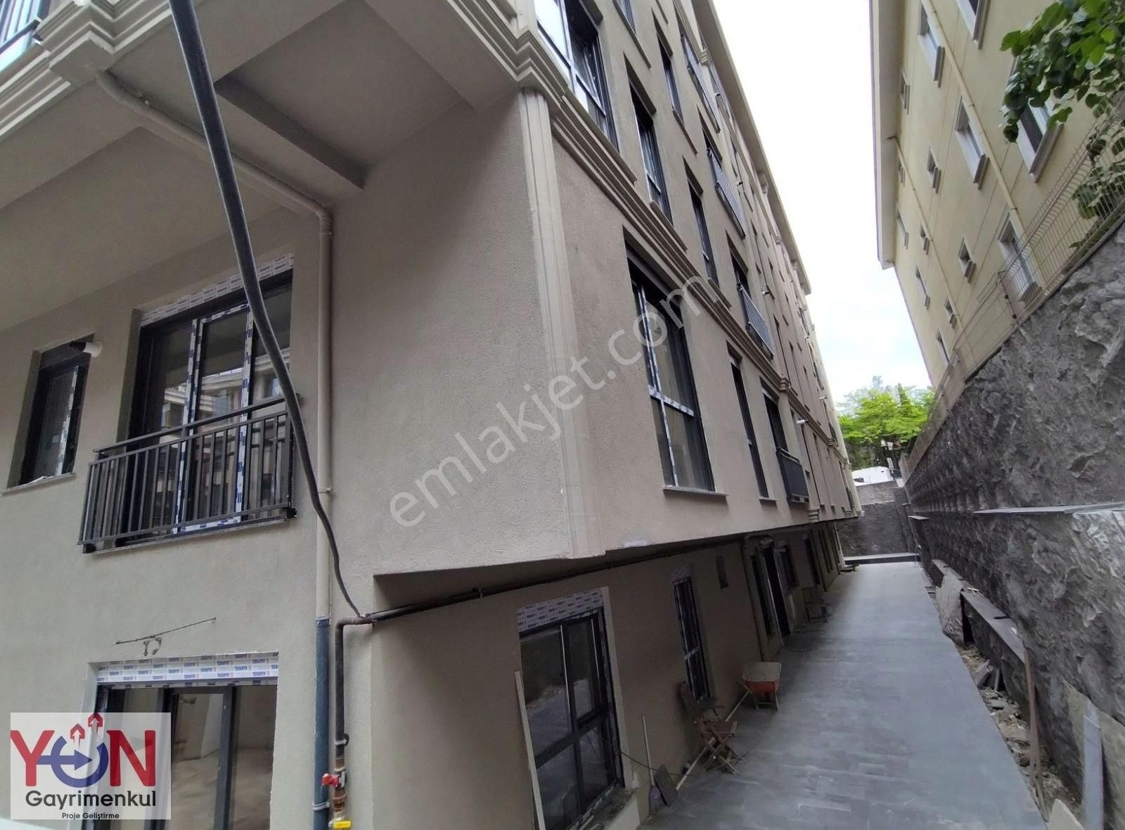 İdealtepe Full Deniz Manzaralı 3+2 Sıfır Binada 180 M2 Dubleks