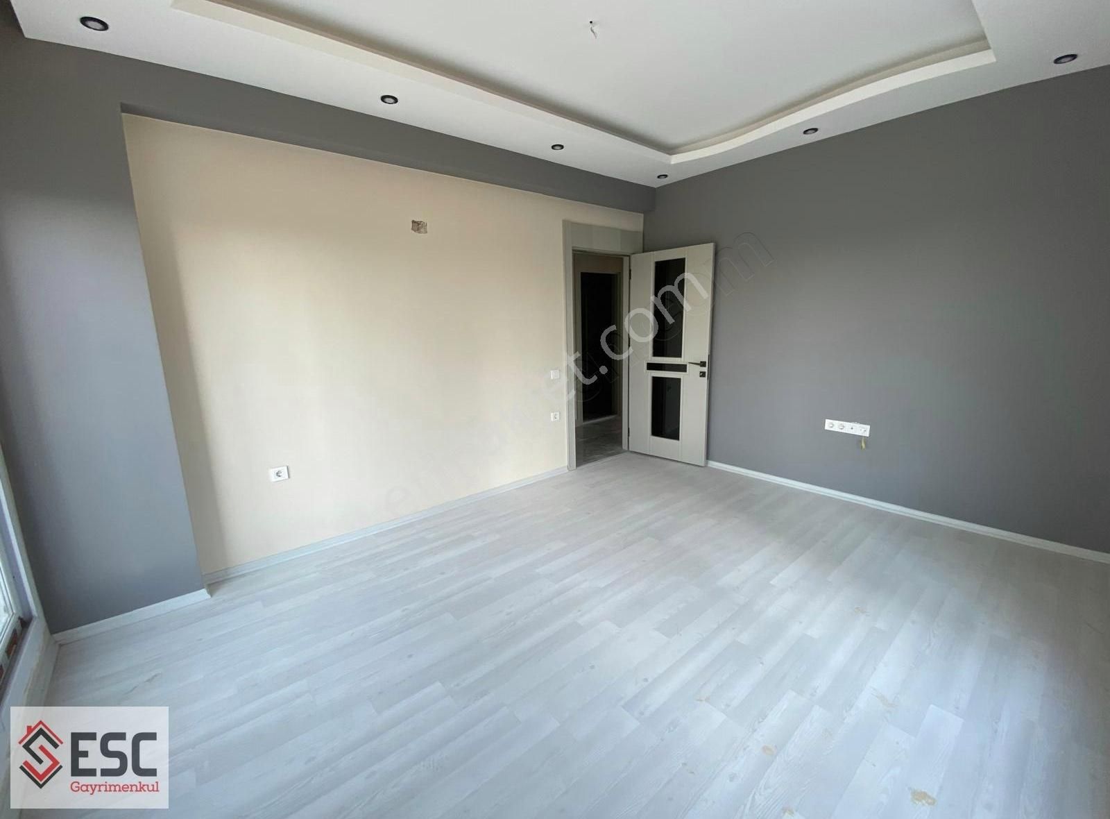 Esc'den Akdeniz Mah'de 2+1 Bağımsız Mutf Lüks Daire Esc1812