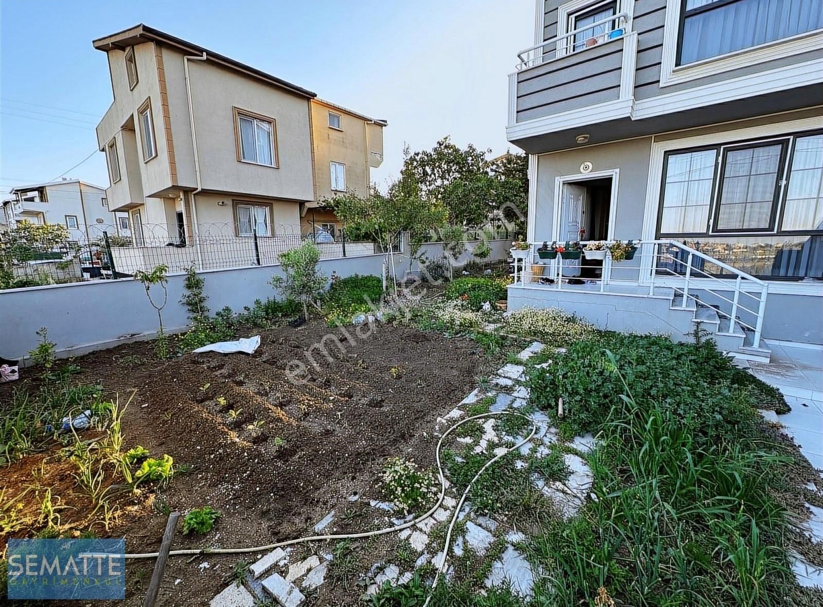 Marmara Ereğlisi'nde Deniz Manzaralı Triplex Villa - Görsel 28