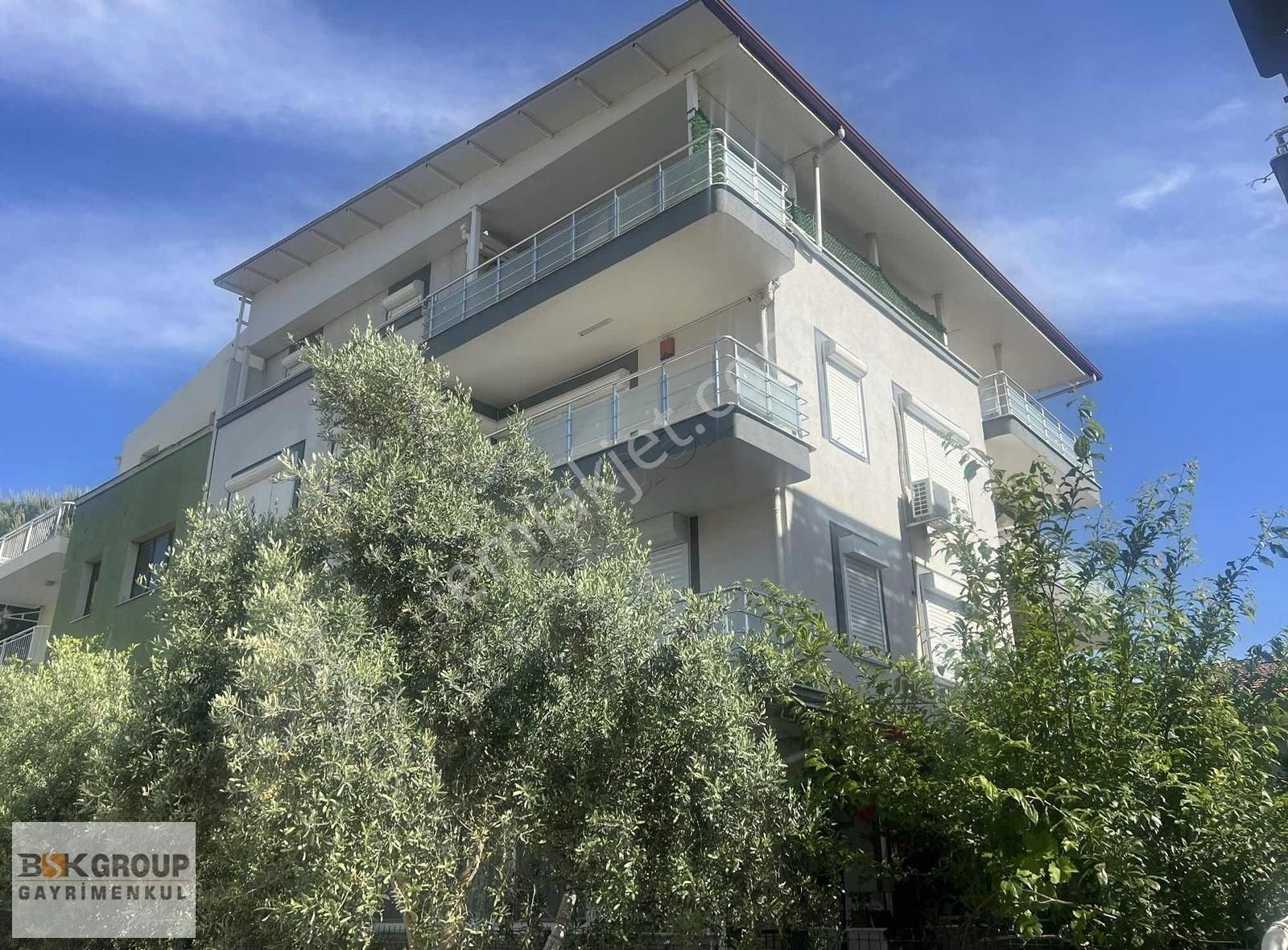 Bsk Group 300m2 Büyüklüğünde Daire Dubleks..!