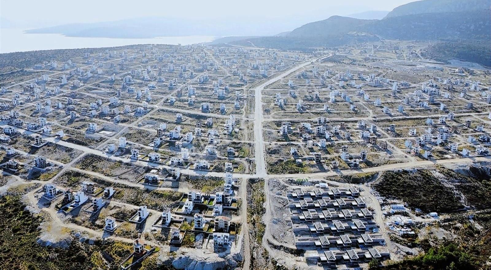 Mordogan Kamukentte 3.5 Kat Trıplex Vılla Imarlı Arsa - Görsel 22